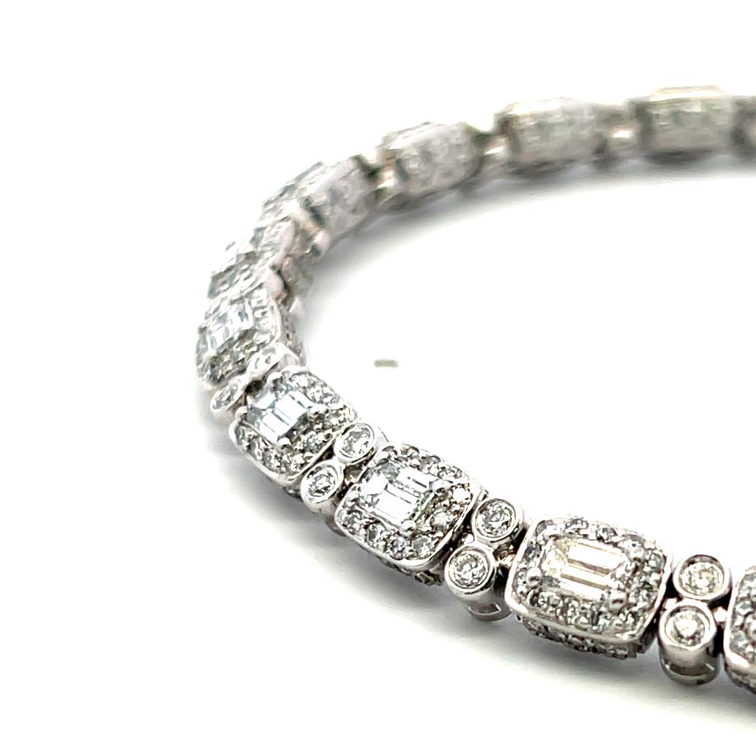 C. Krypell 6.03ct Emerald & Round Brilliant Diamond Platinum Tennis Bracelet