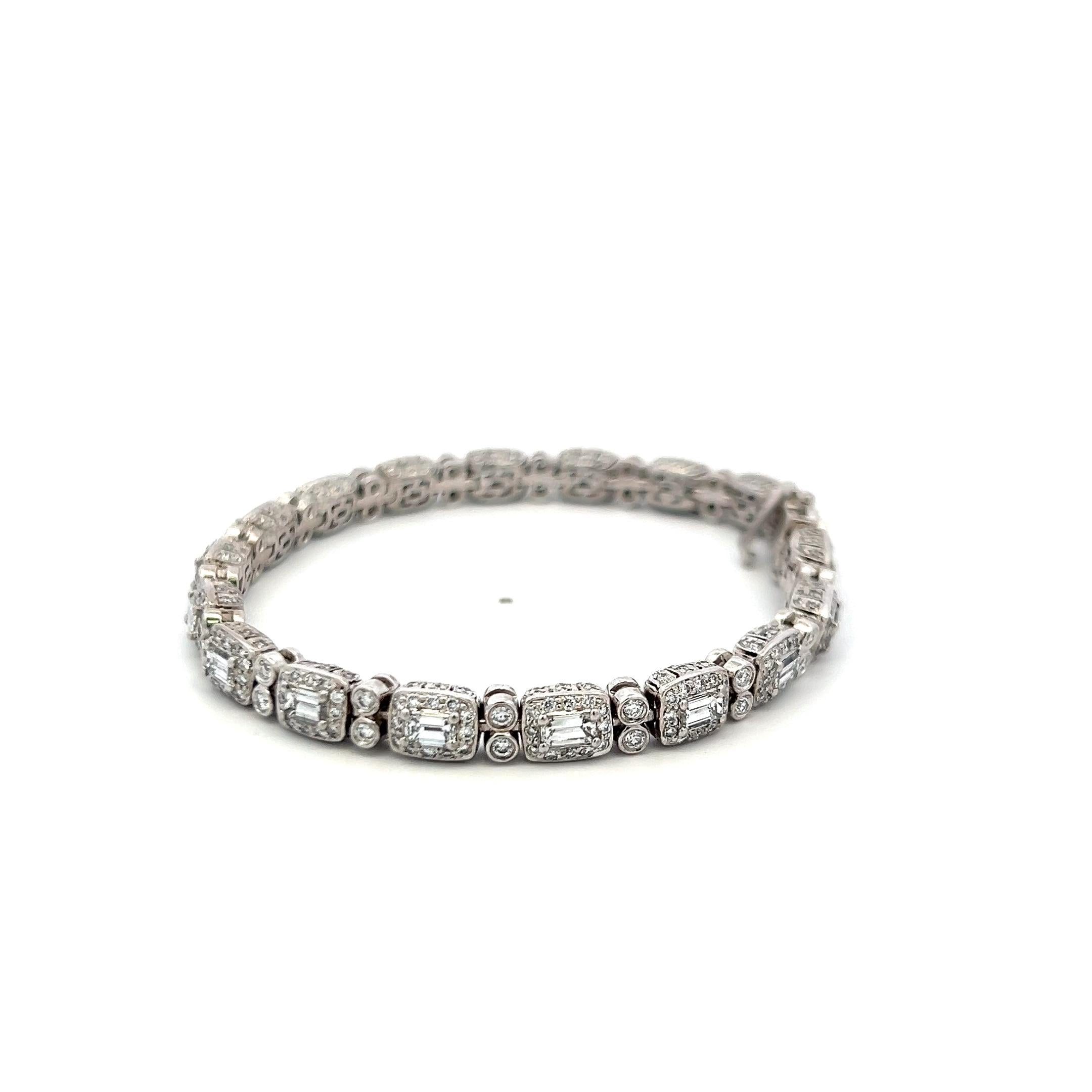 C. Krypell 6.03ct Emerald & Round Brilliant Diamond Platinum Tennis Bracelet