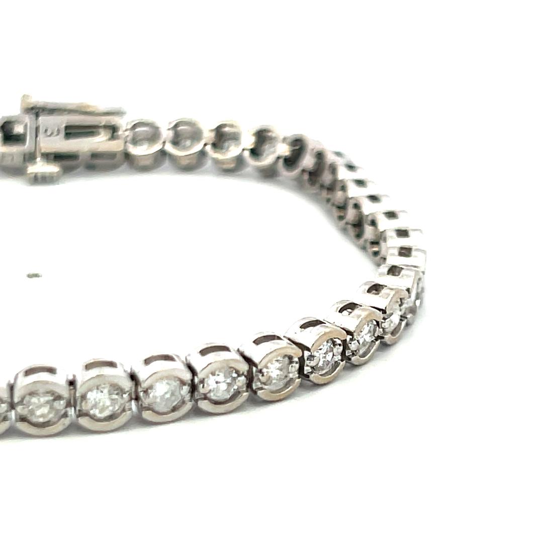 2.60ct Round Brilliant Diamond Tennis Bracelet in 14K White Gold (F SI)