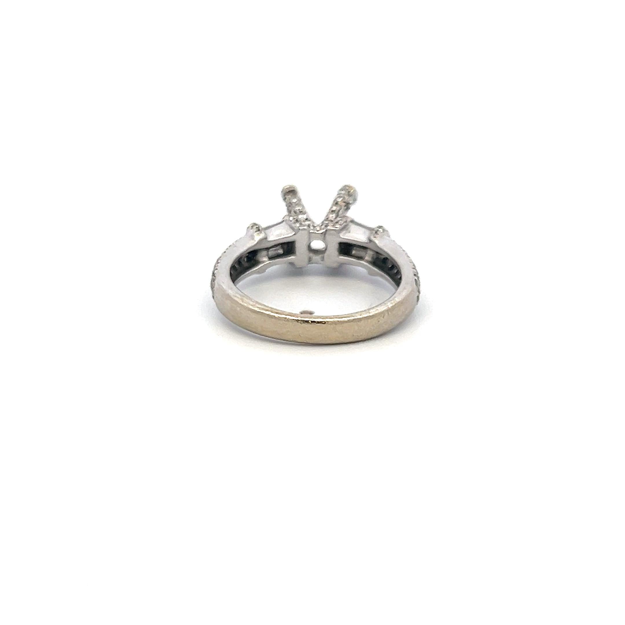 0.69ct Round Brilliant & Baguette Diamond Semi-Mount Ring in 14K White Gold