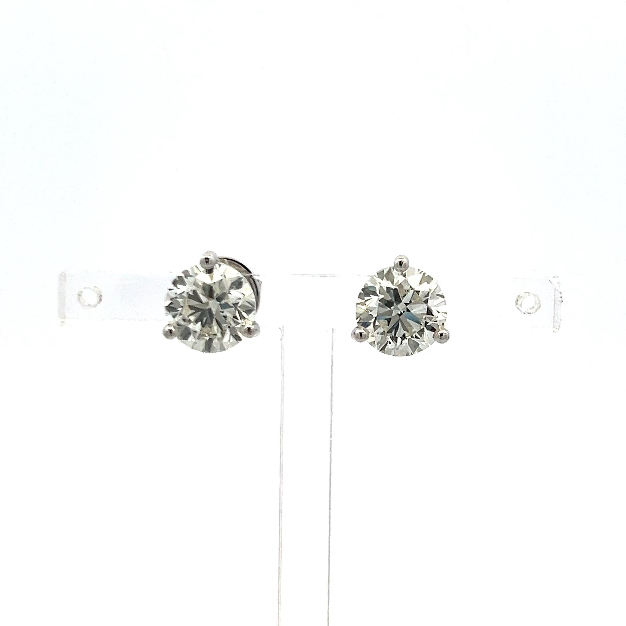 4.00ct Round Brilliant Diamond Stud Earrings in 18K White Gold with GIA (I SI2)