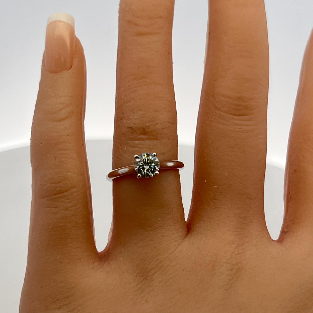 Cartier Platinum Engagement Ring with 0.74 Carat Round Diamond G VVS2 GIA