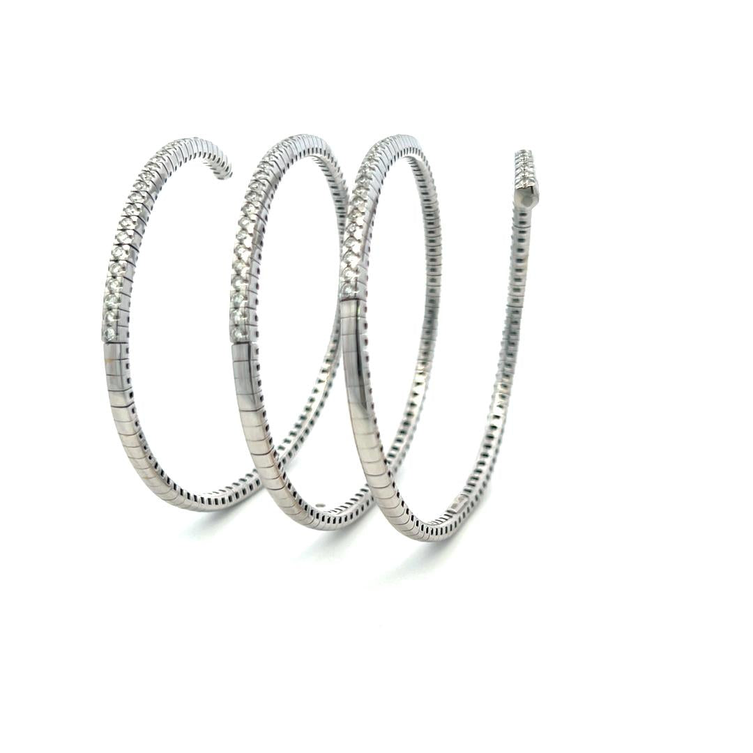 Vintage 18K Yellow Gold Coil Bracelet with 2.6 Carat Round F VS Diamonds