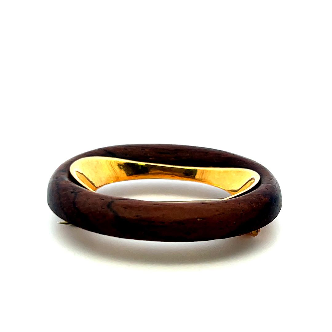 Van Cleef & Arpels 18K Yellow Gold and Wood Vintage Oval Pin Brooch