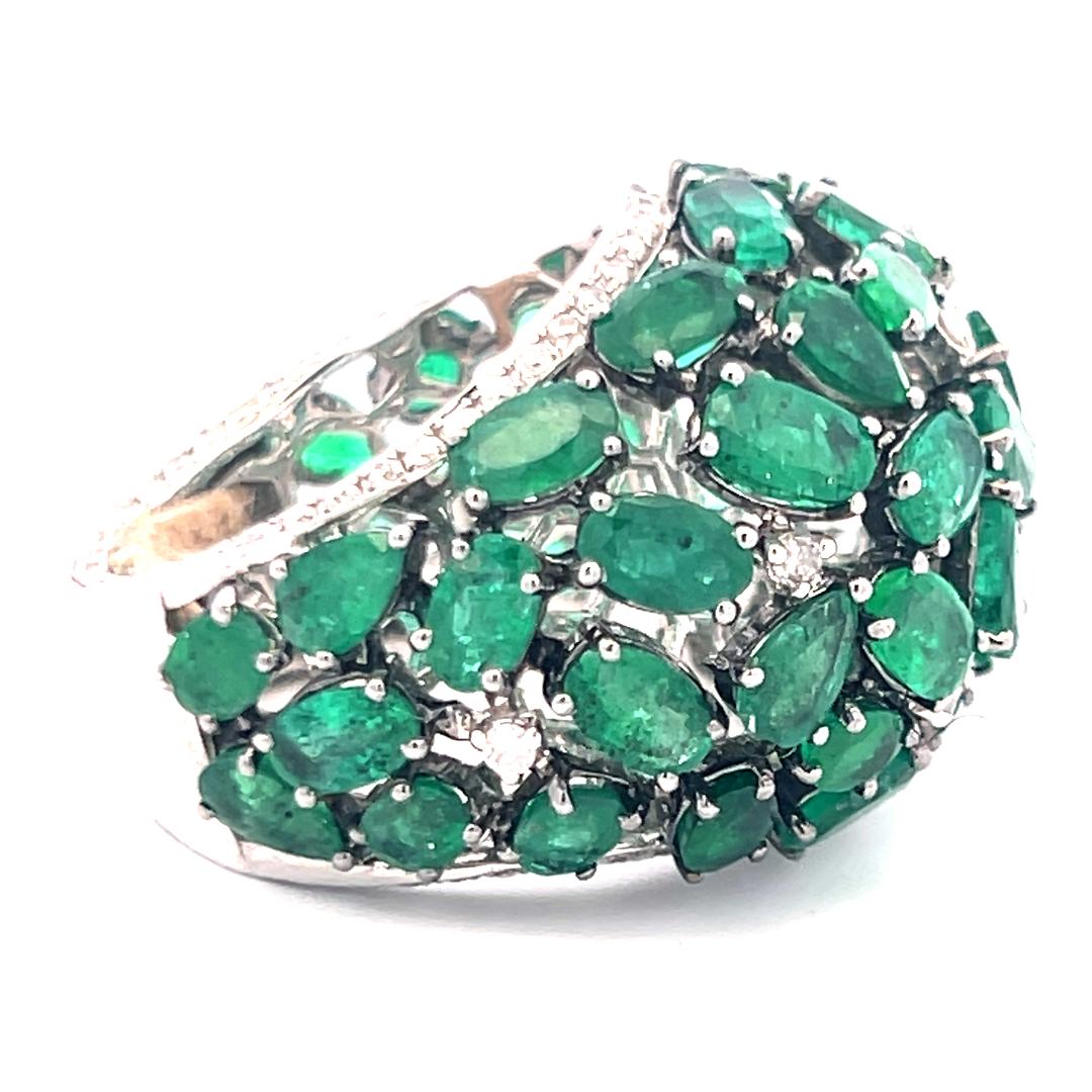 9.61ct Emerald & 0.94ct Round Brilliant Diamond Cocktail Ring in 18K White Gold
