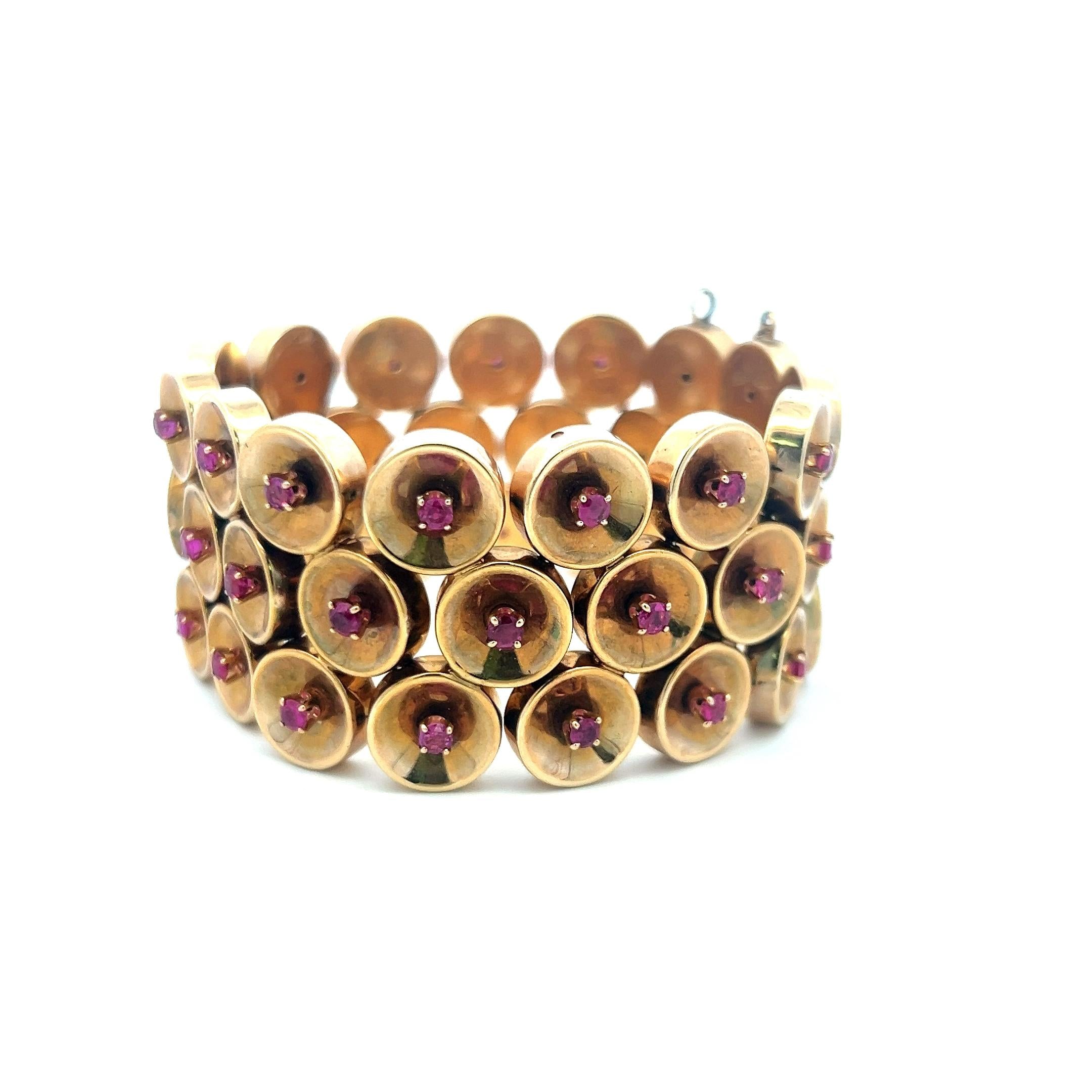 Vintage 14K Yellow Gold Link Bracelet with 2.25 Carat Round Sapphires