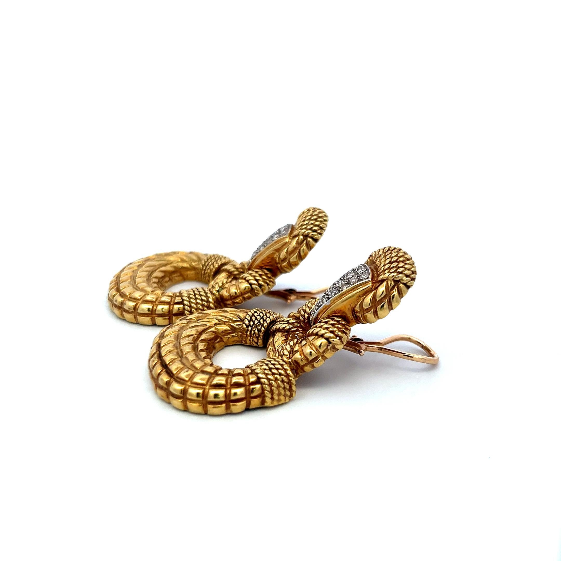 Vintage 0.36ct Round Brilliant Diamond 18K Yellow Gold Textured Drop Earrings