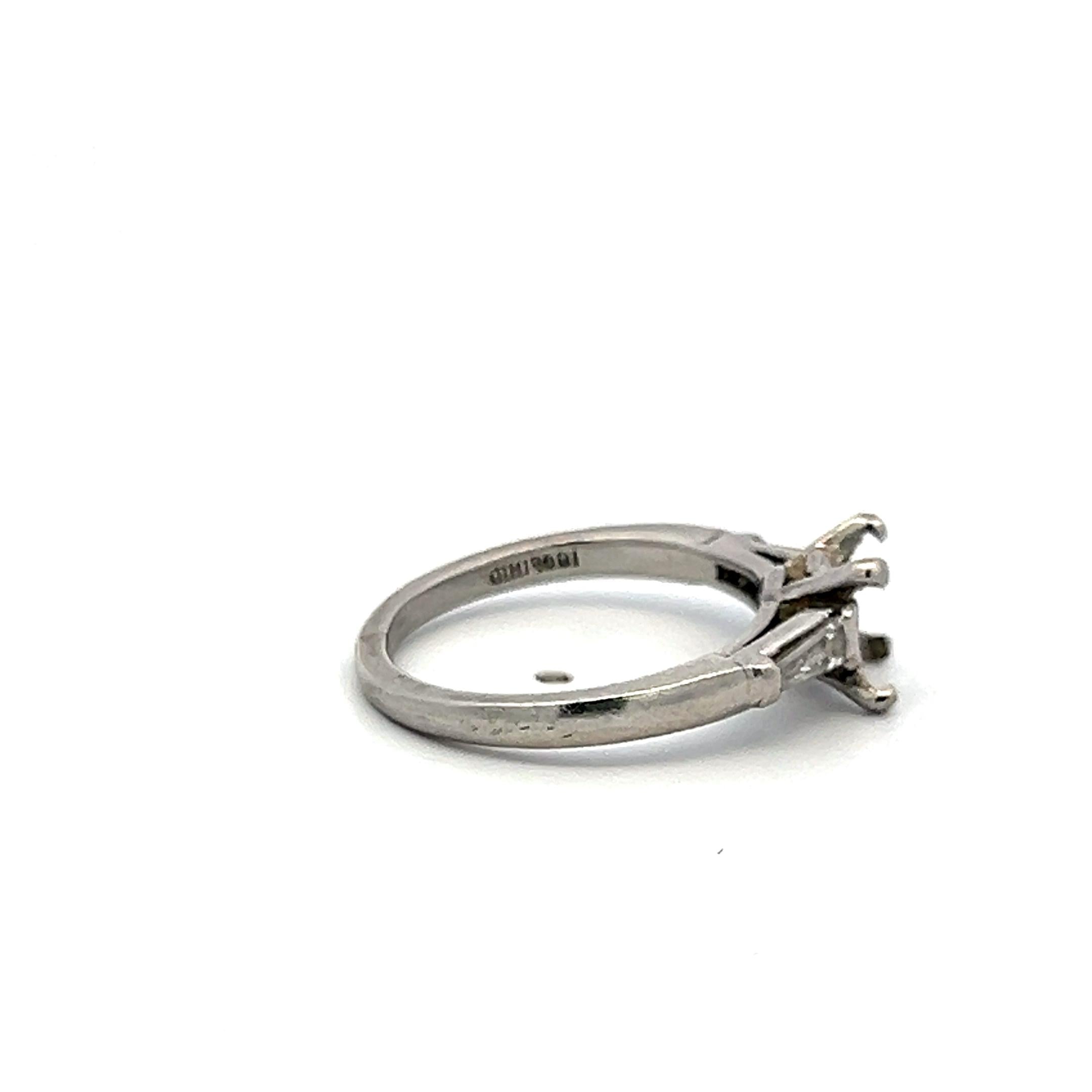 0.15ct Baguette Diamond Platinum Semi Mount Ring for 1.2ct Round Center