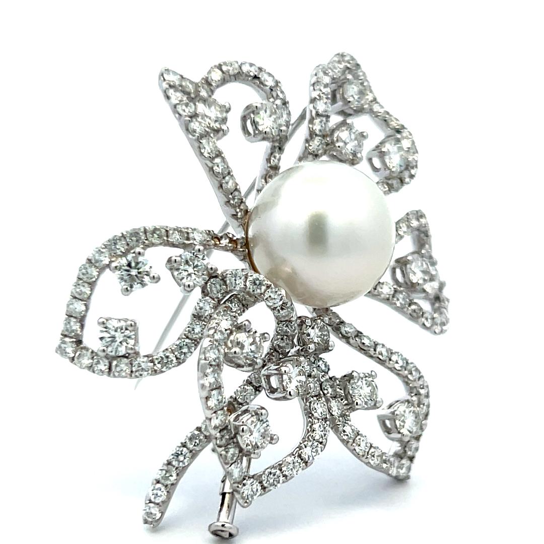 7.50ct Diamond and 15mm Pearl 18K White Gold Vintage Floral Pin Brooch
