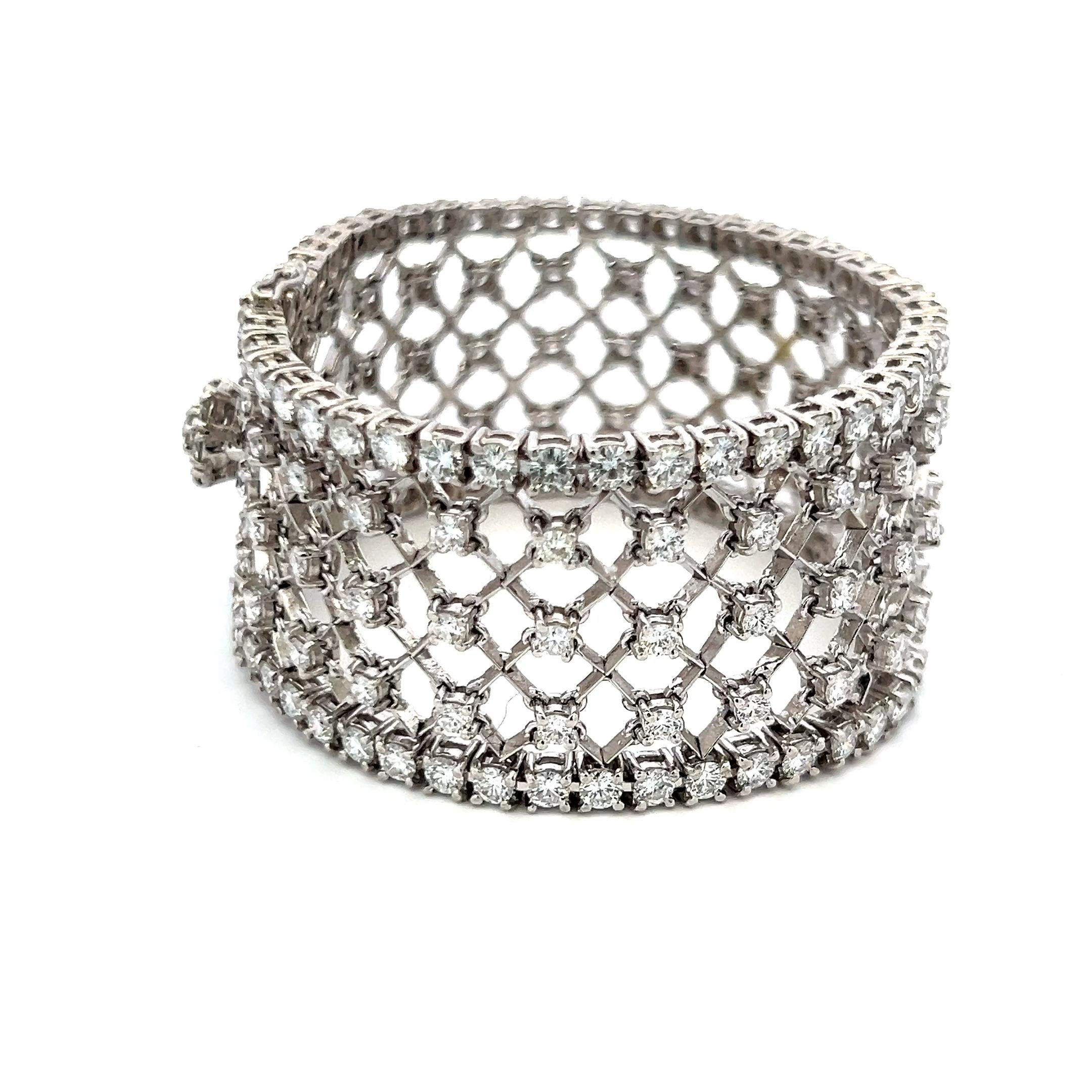 13.00 Carat Round Brilliant Diamond 18K White Gold Wide Mesh Link Bracelet