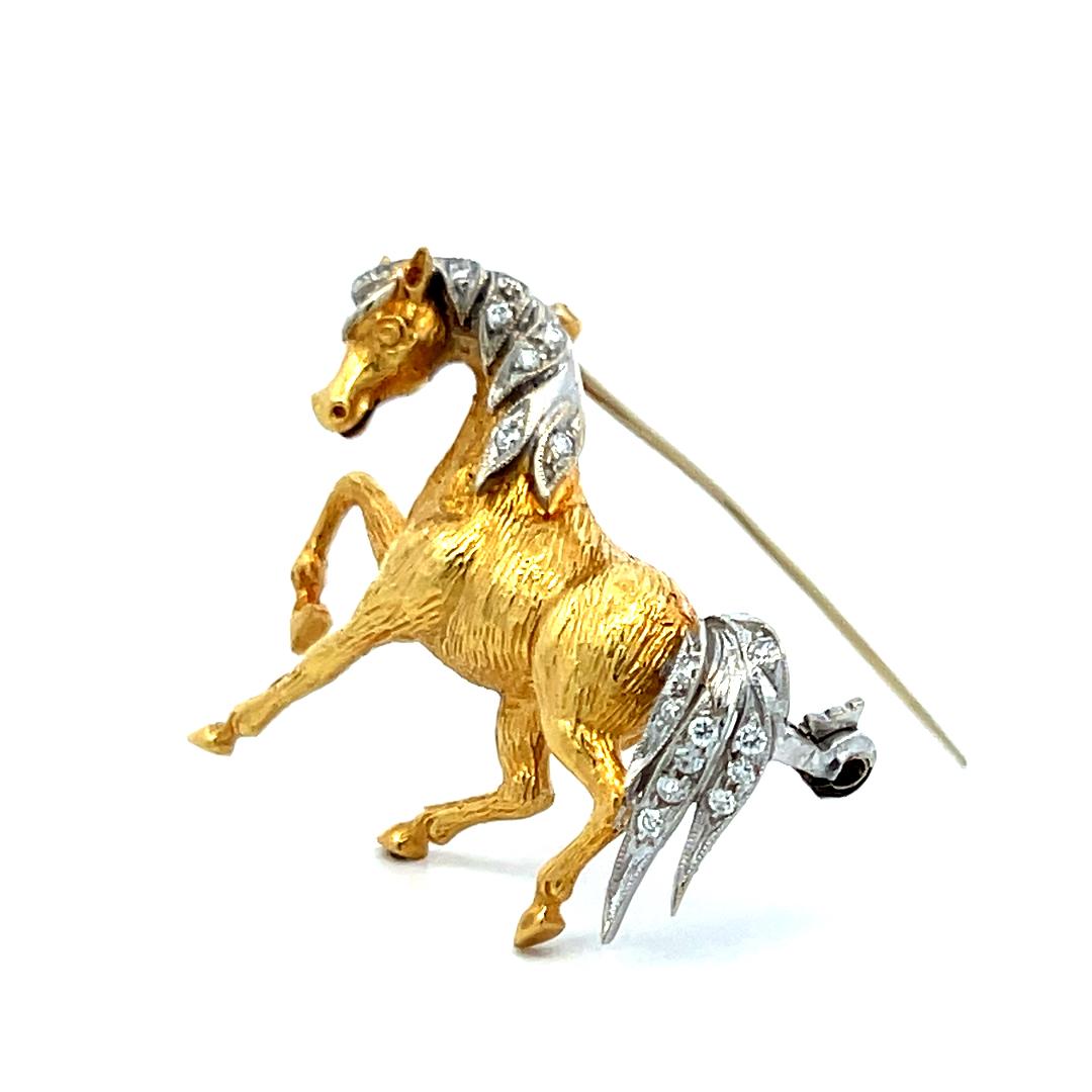 Vintage 18K Two Tone Gold Horse Pin Brooch with 0.09 Carat Round I-SI Diamonds
