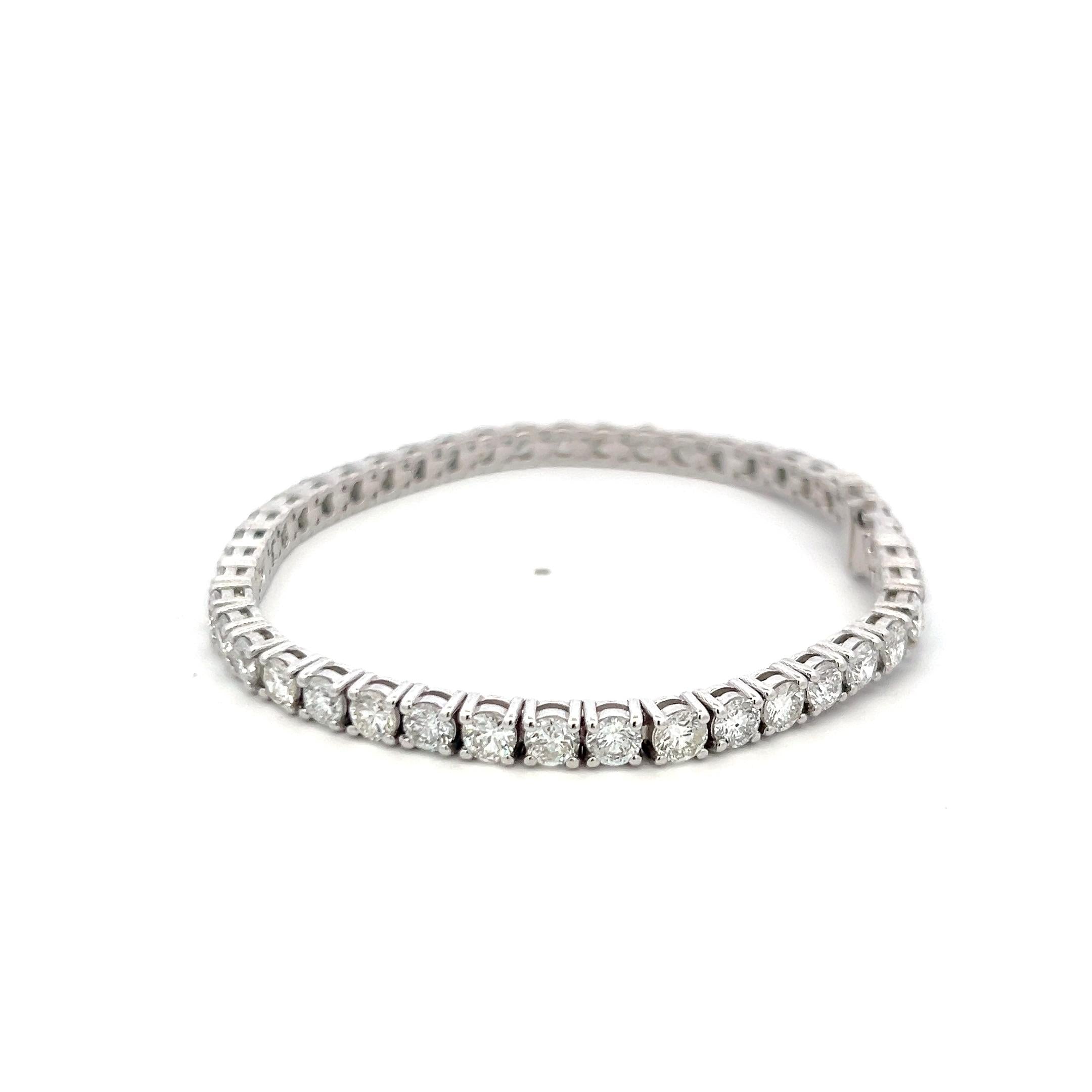 New 14K White Gold Tennis Bracelet with 9.53 Carat Round H VS Diamonds