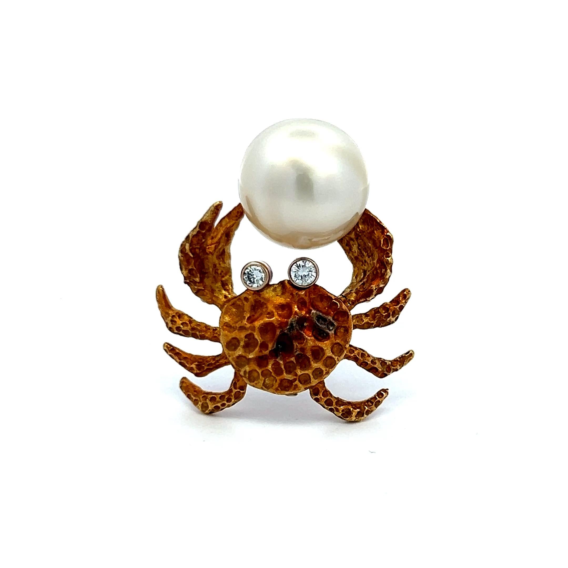 Pearl and 0.20ct Diamond 18K Yellow Gold Vintage Crab Pin Brooch