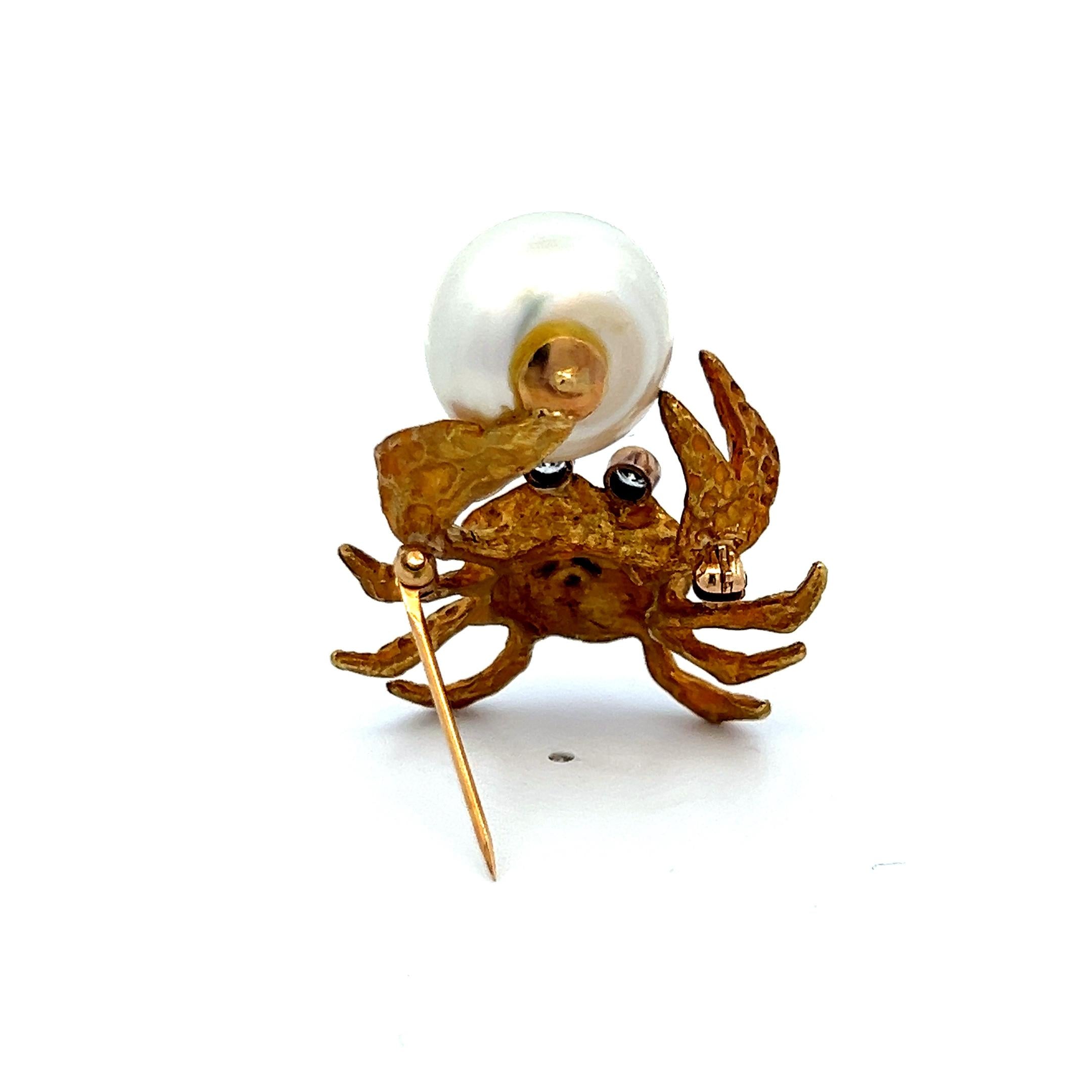 Pearl and 0.20ct Diamond 18K Yellow Gold Vintage Crab Pin Brooch
