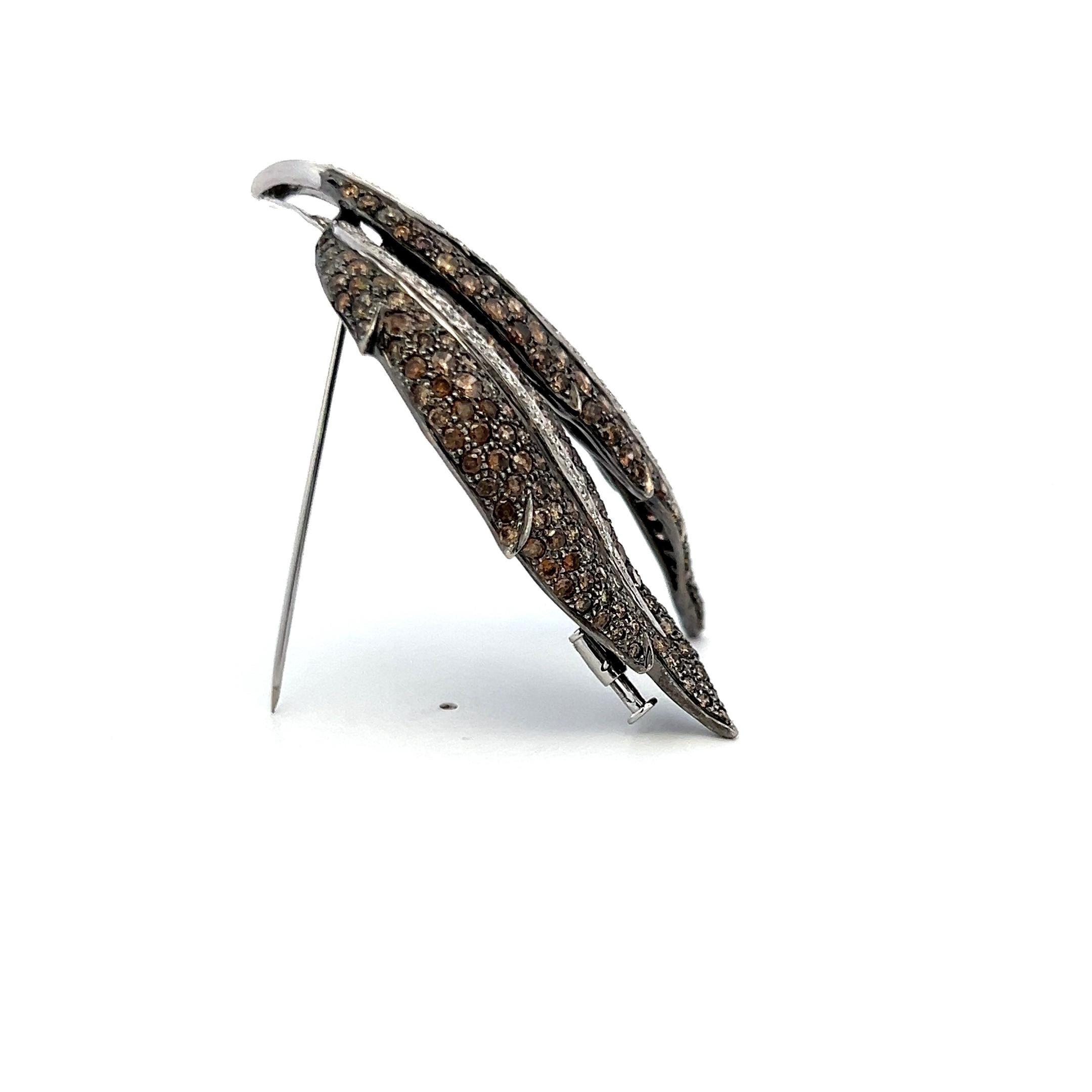 Vintage 18K White Gold Pin Brooch with 9 Carat Round Diamonds Fancy Brown White