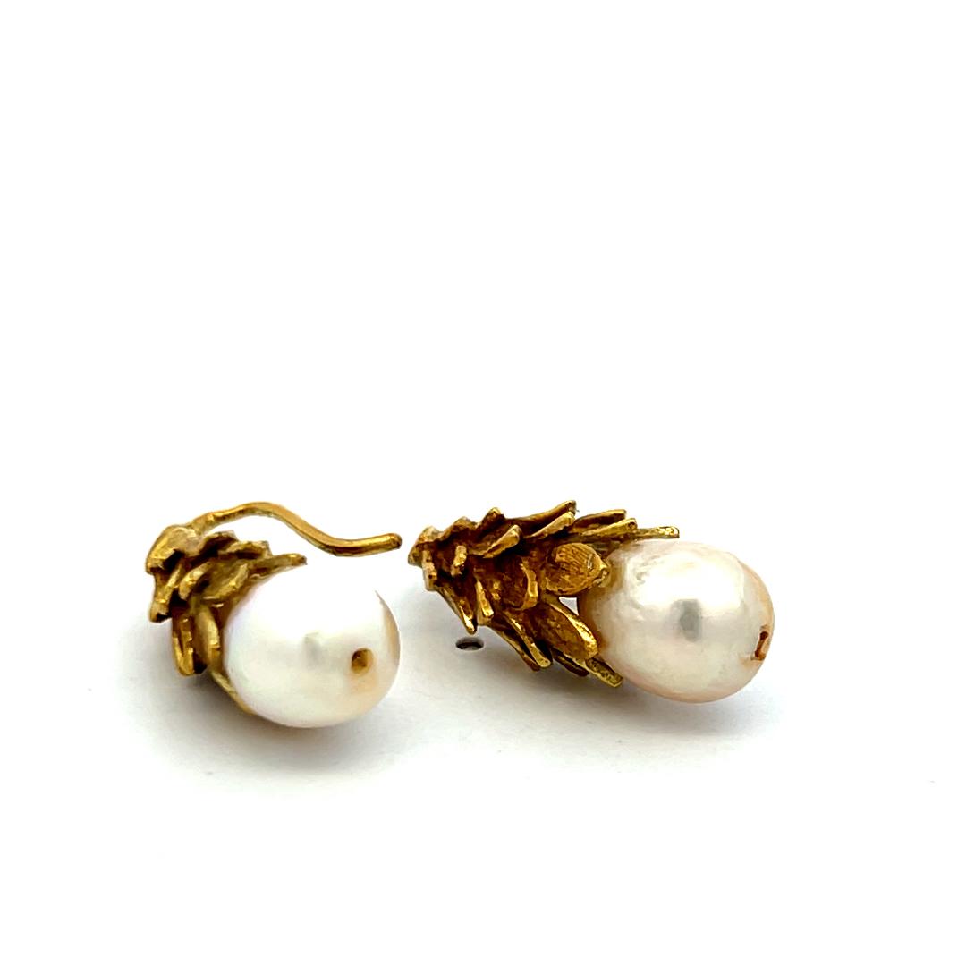 7.8–8.6mm Pearl Dangling Earrings in 14K Yellow Gold Vintage Design