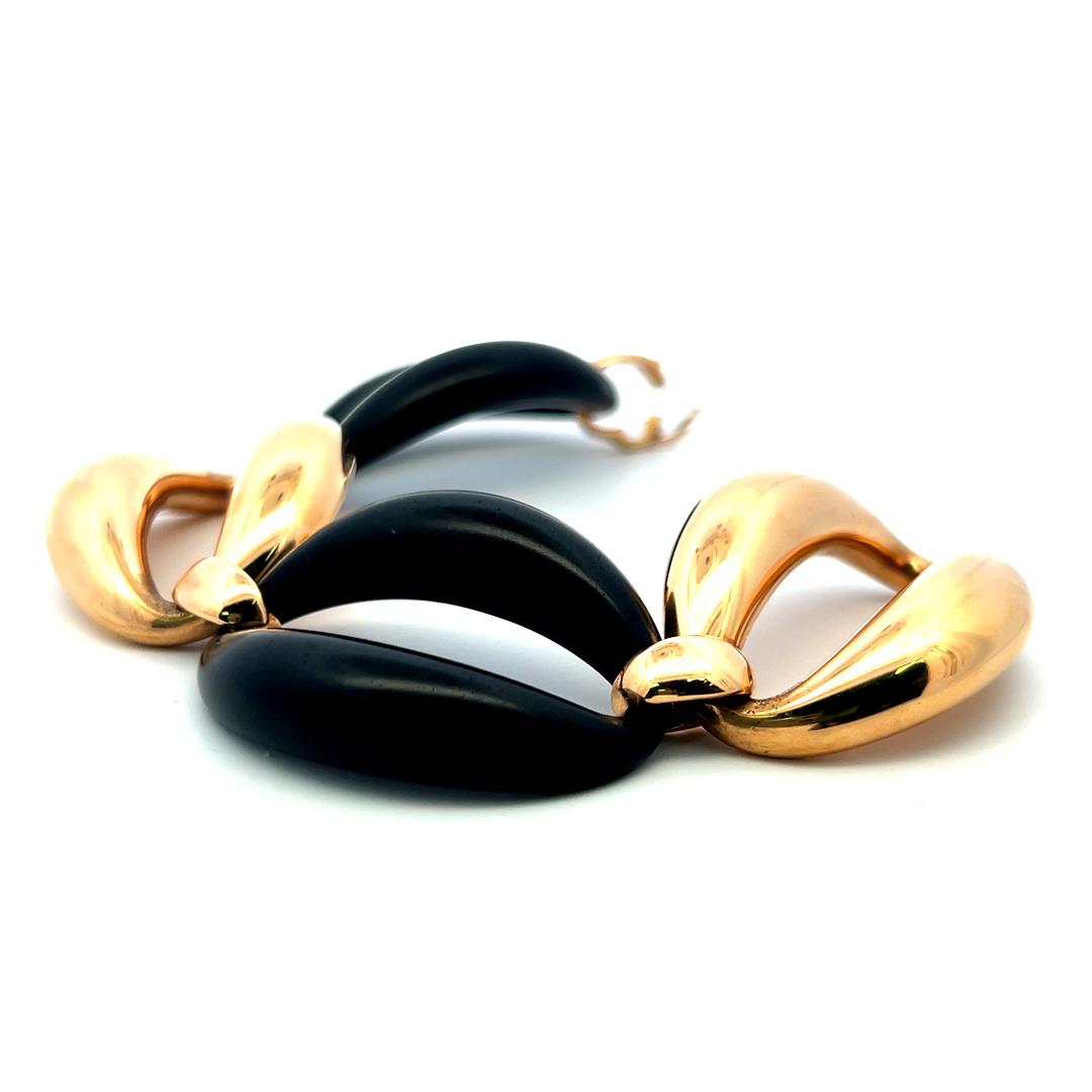 18K Yellow Gold and Black Onyx Vintage Link Bracelet – Bold Sculptural Design