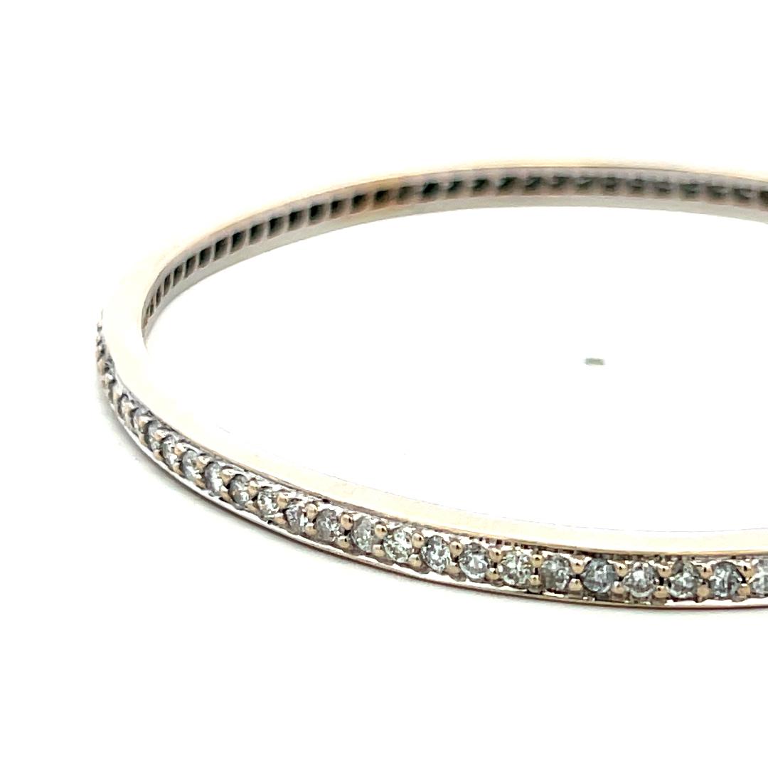 Vintage 18K WG Bangle Bracelet with 2.5 Carat Round H-SI Diamonds Size 7.5