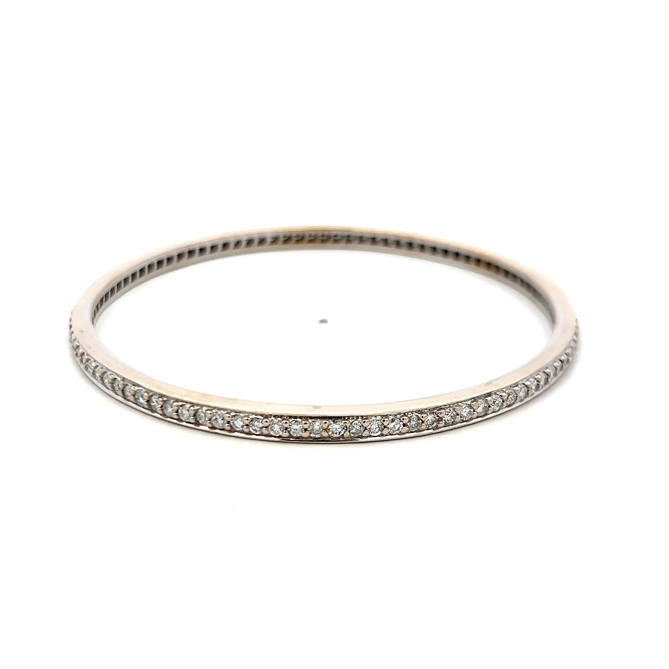 Vintage 18K WG Bangle Bracelet with 2.5 Carat Round H-SI Diamonds Size 7.5