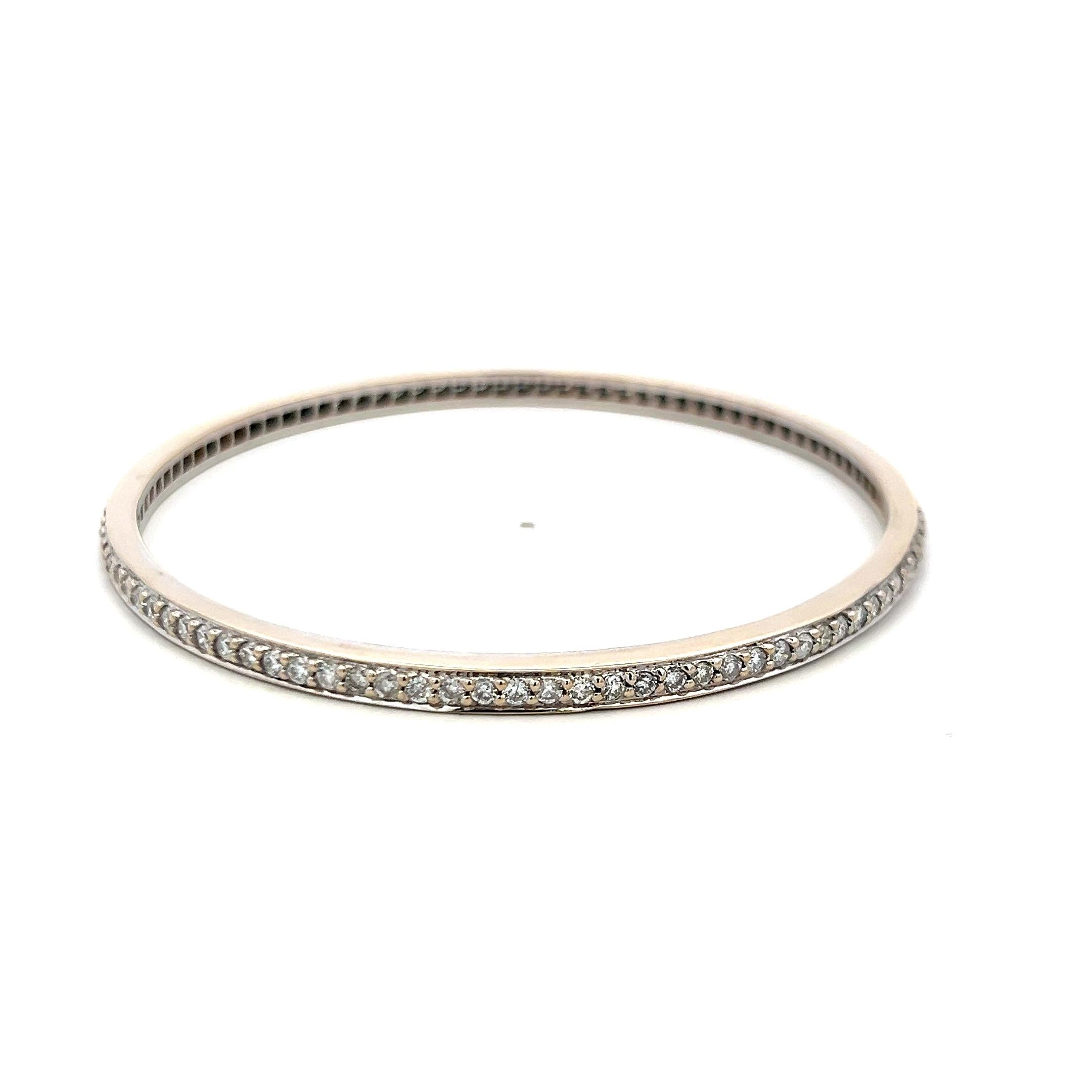 Vintage 18K WG Bangle Bracelet with 2.5 Carat Round H-SI Diamonds Size 7.5
