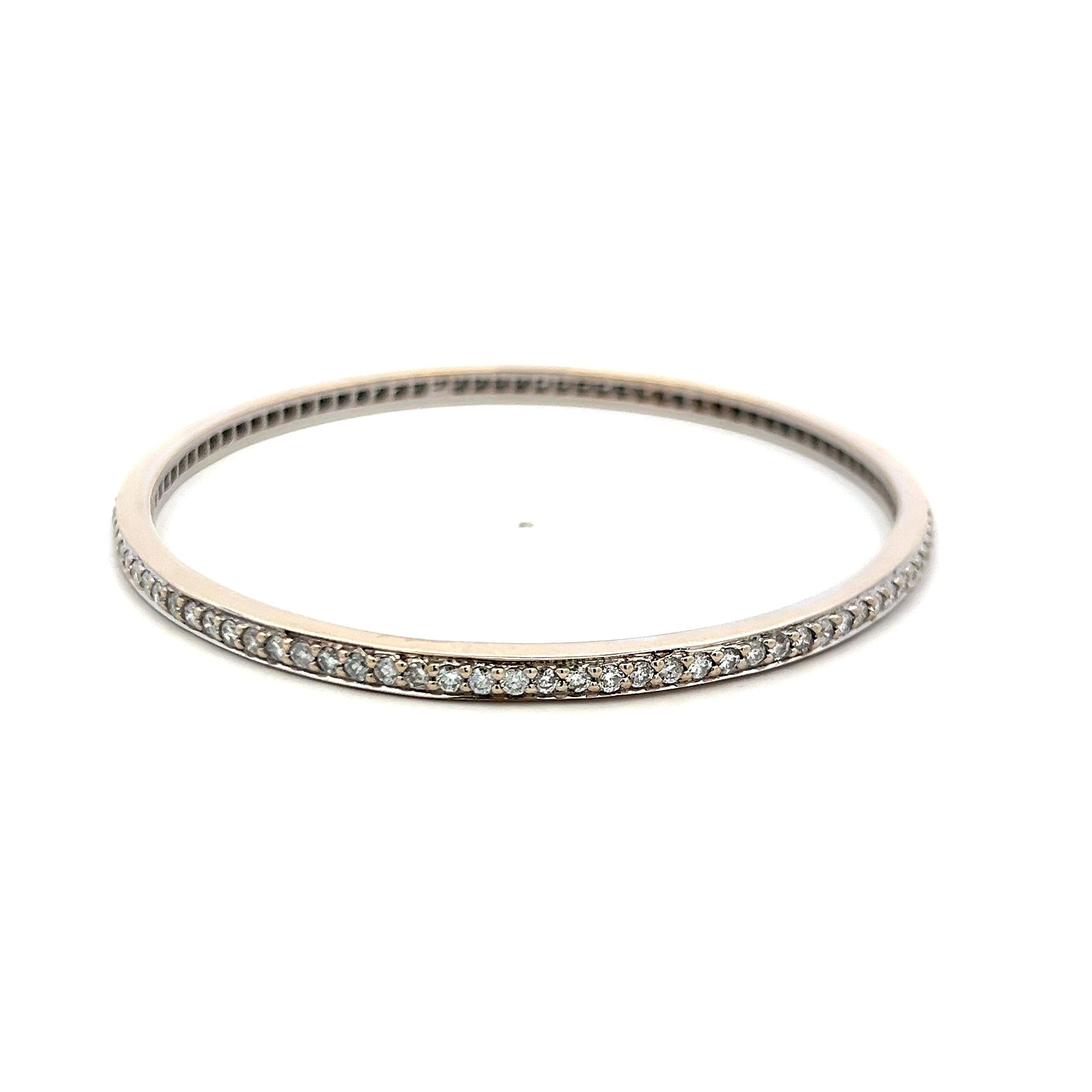 Vintage 18K WG Bangle Bracelet with 2.5 Carat Round H-SI Diamonds Size 7.5