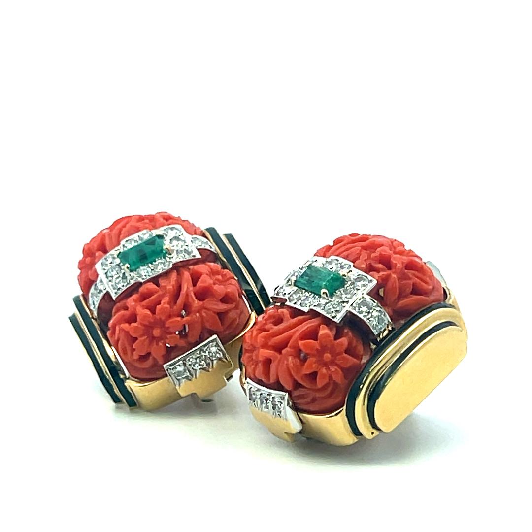 David Webb 18K YG Clip On Earrings with 0.72 Ct Round Diamonds 0.5 Ct Emerald