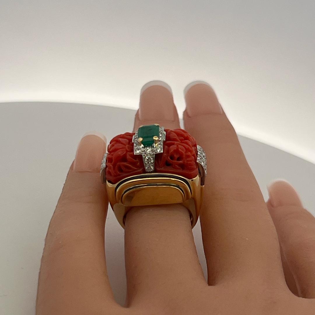 David Webb 18K YG Cocktail Ring 0.9ct Round F-VS Diamond 0.75ct Emerald Size 4.7