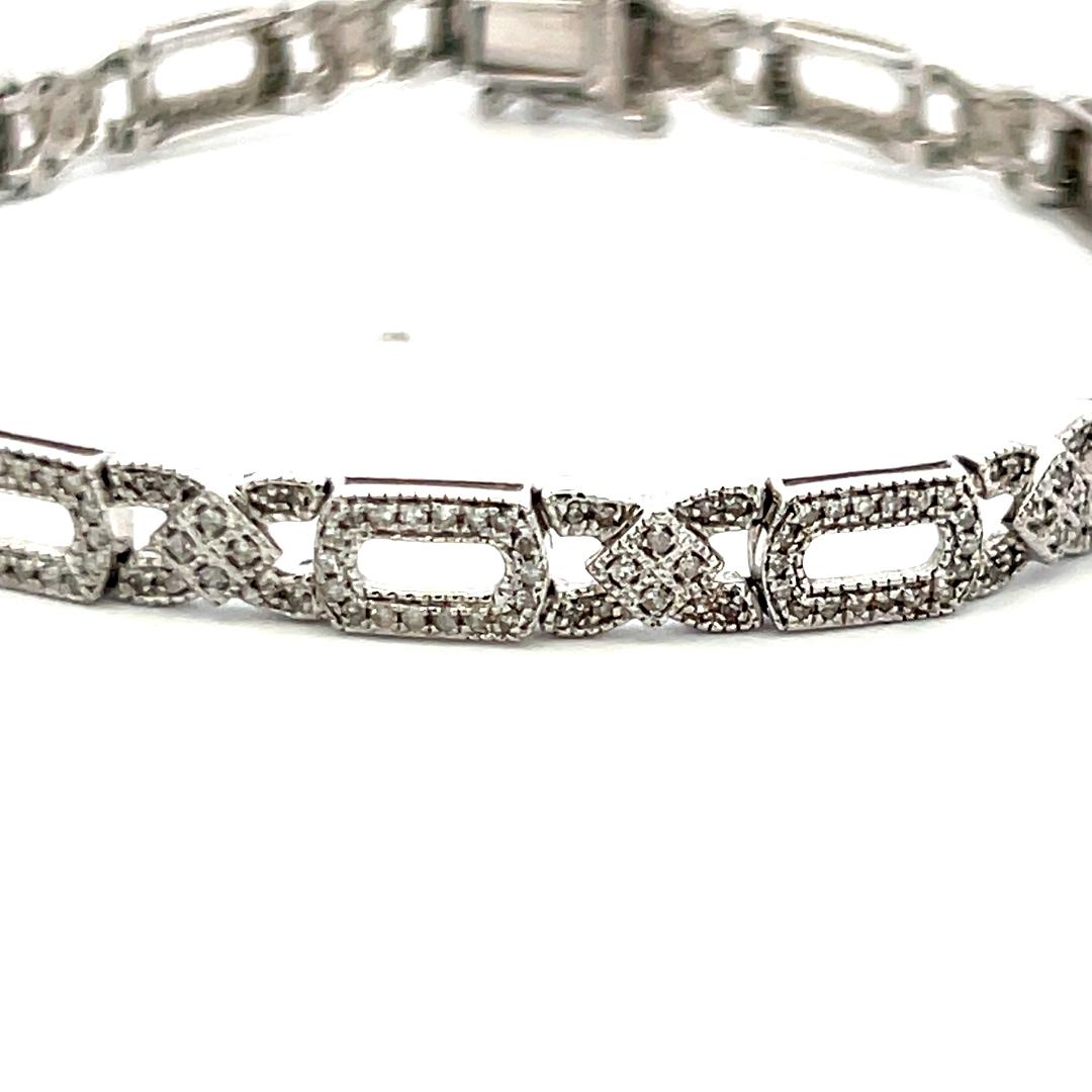 Vintage 14 Karat White Gold Link Bracelet with 1 Carat Round I-SI Diamonds