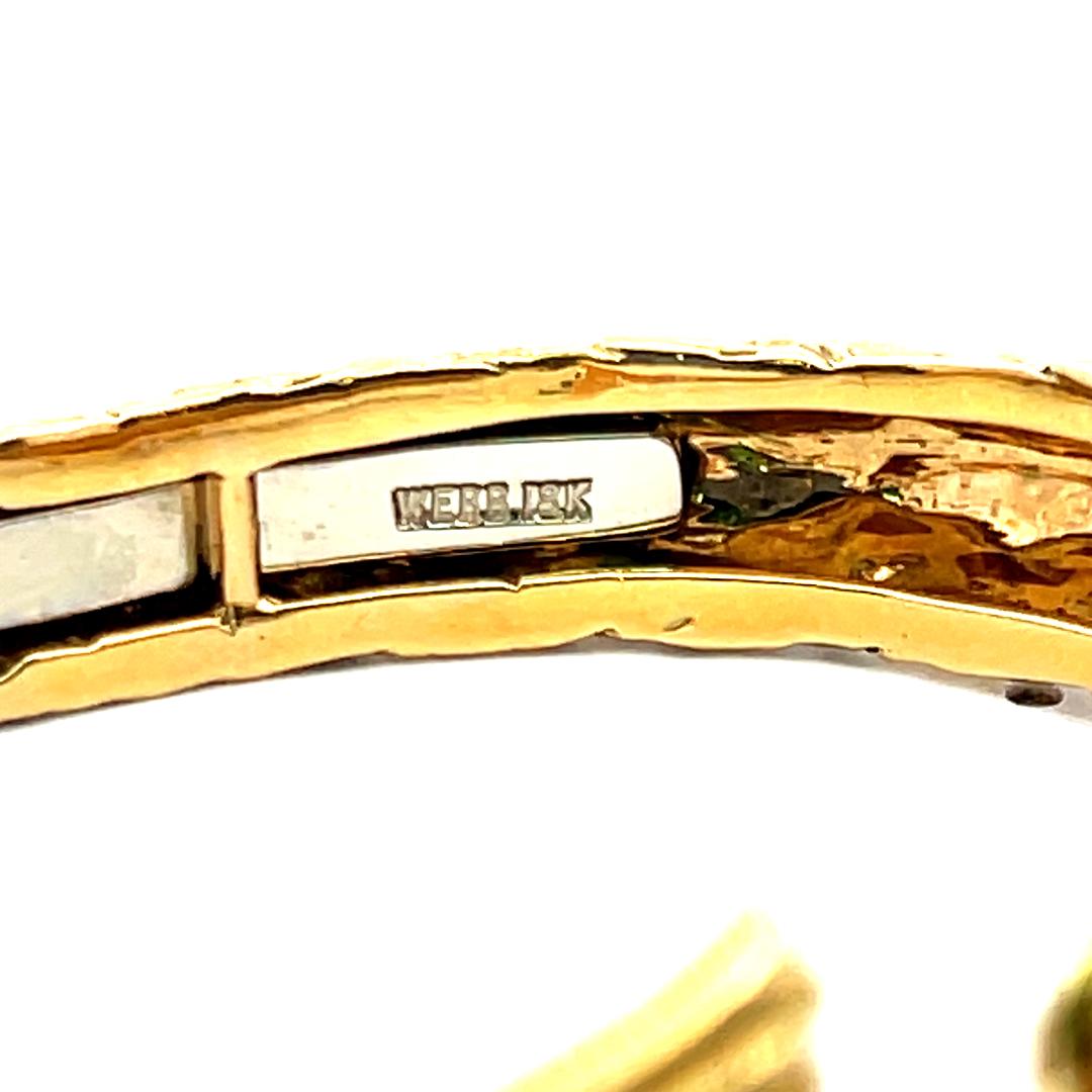 David Webb 18 Karat Yellow Gold Fish Bangle Bracelet with 0.2 Carat Ruby
