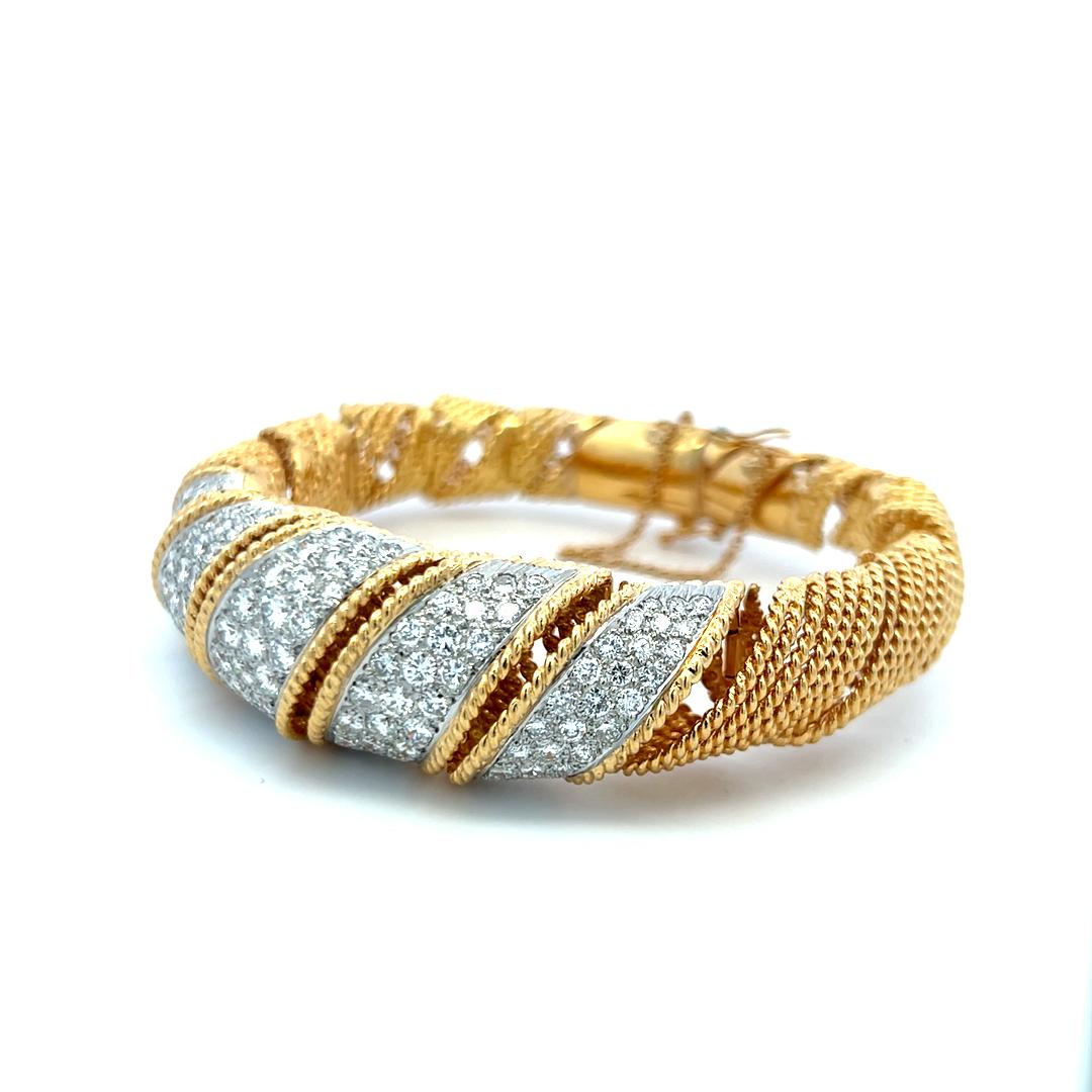 8.00 CT G VS Diamond Vintage Bracelet 18K Yellow Gold Statement Design