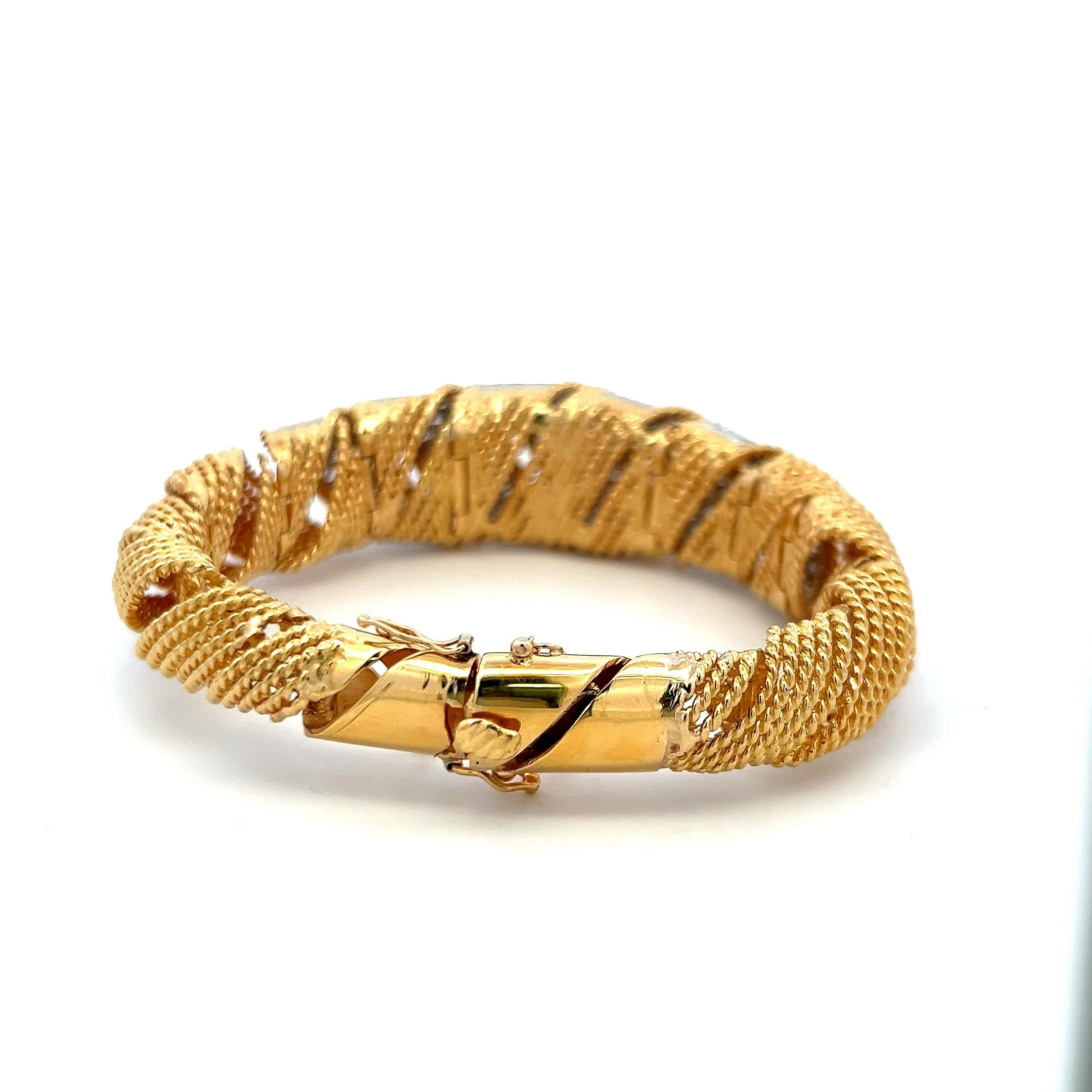 8.00 CT G VS Diamond Vintage Bracelet 18K Yellow Gold Statement Design