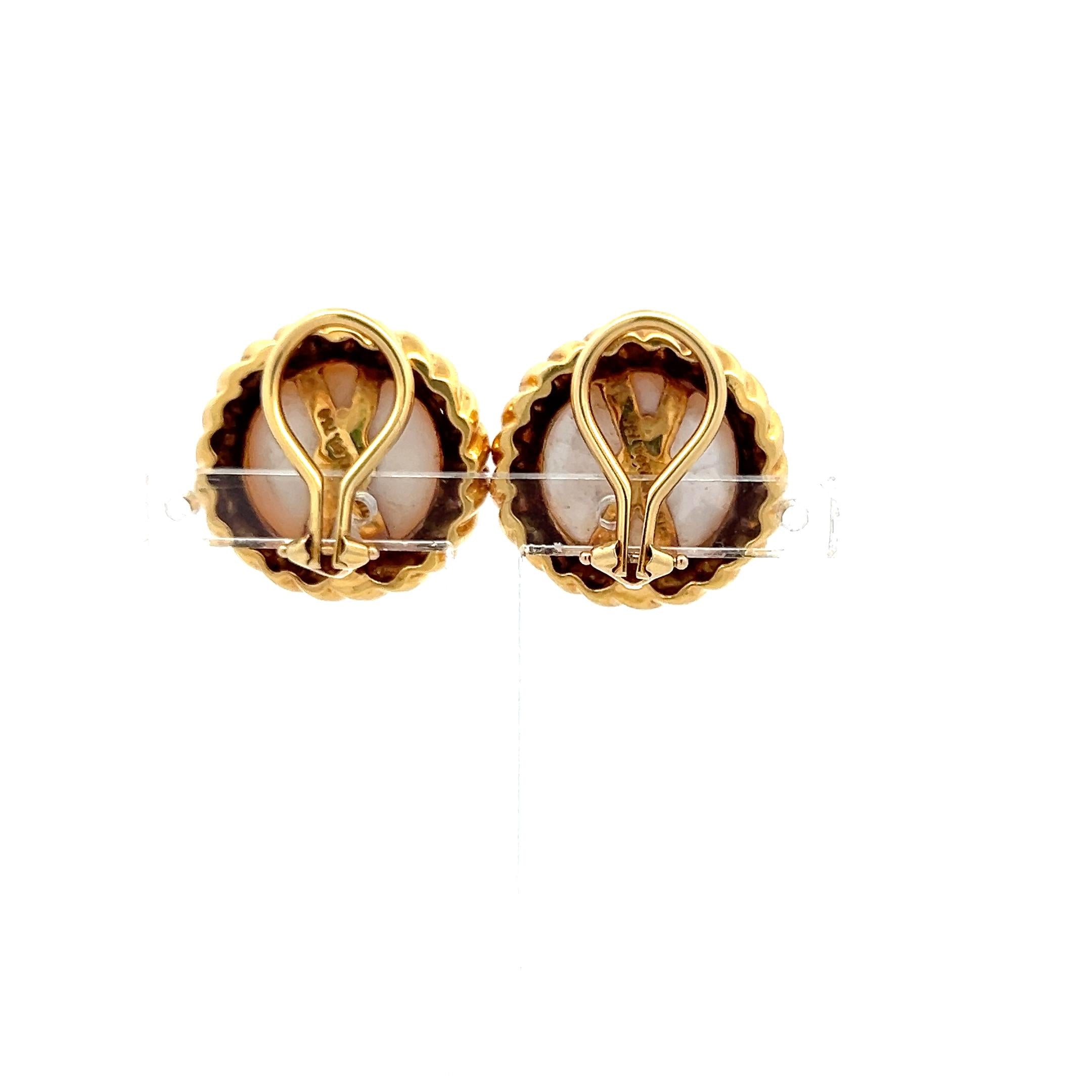 Tiffany & Co Vintage 18 Karat Yellow Gold Clip On Earrings with 12.7 MM Pearl