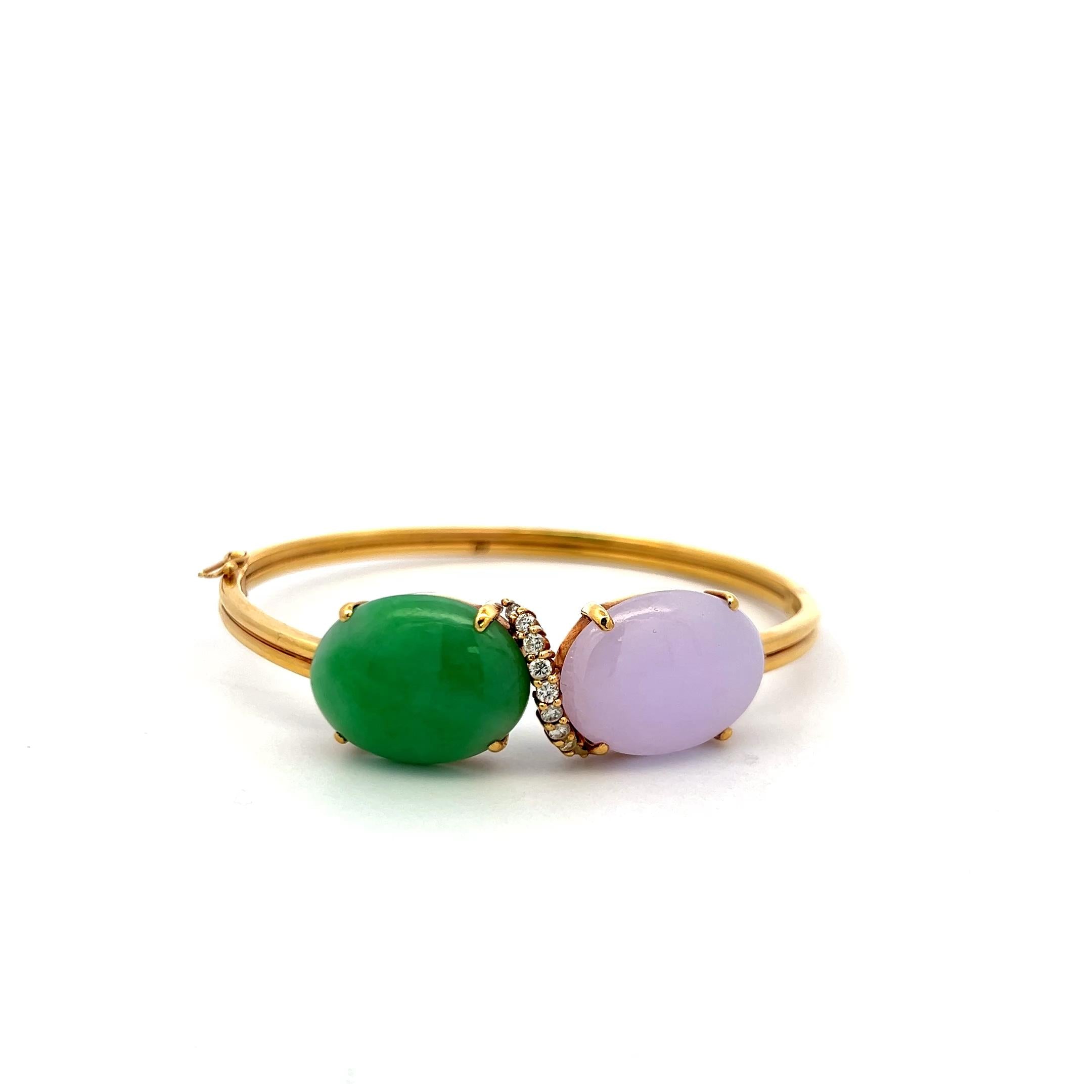 15–18mm Oval Jade Bangle Bracelet 0.26ct J SI Diamonds in 18K Yellow Gold