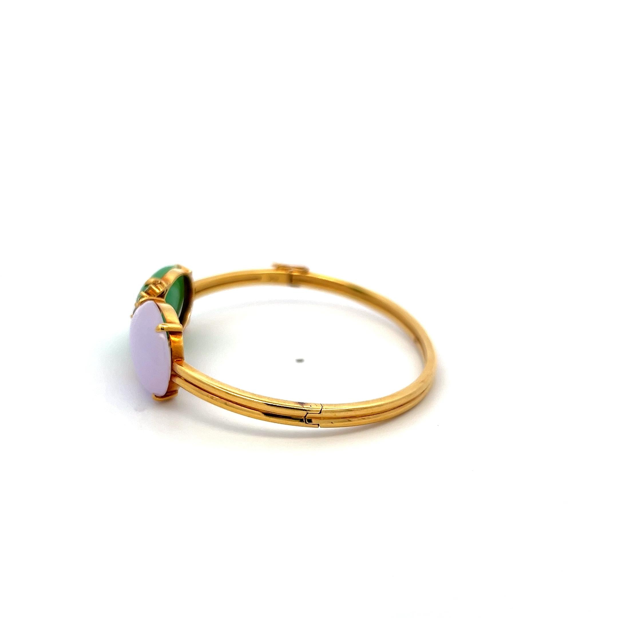 15–18mm Oval Jade Bangle Bracelet 0.26ct J SI Diamonds in 18K Yellow Gold