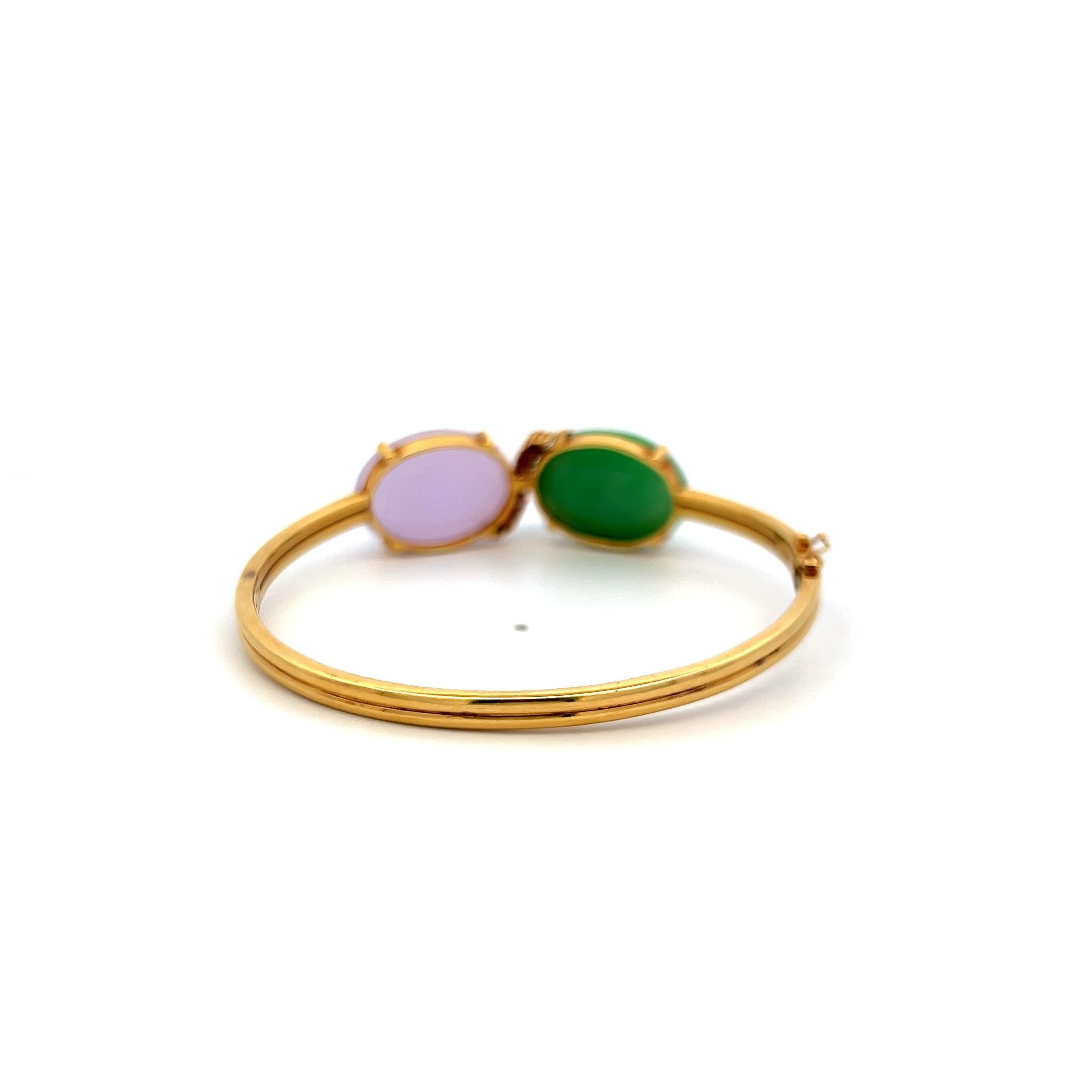 15–18mm Oval Jade Bangle Bracelet 0.26ct J SI Diamonds in 18K Yellow Gold