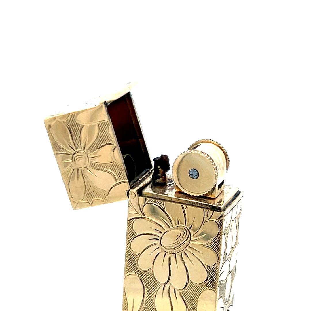 Van Cleef & Arpels 18K Yellow Gold Floral Engraved Vintage Cigarette Lighter