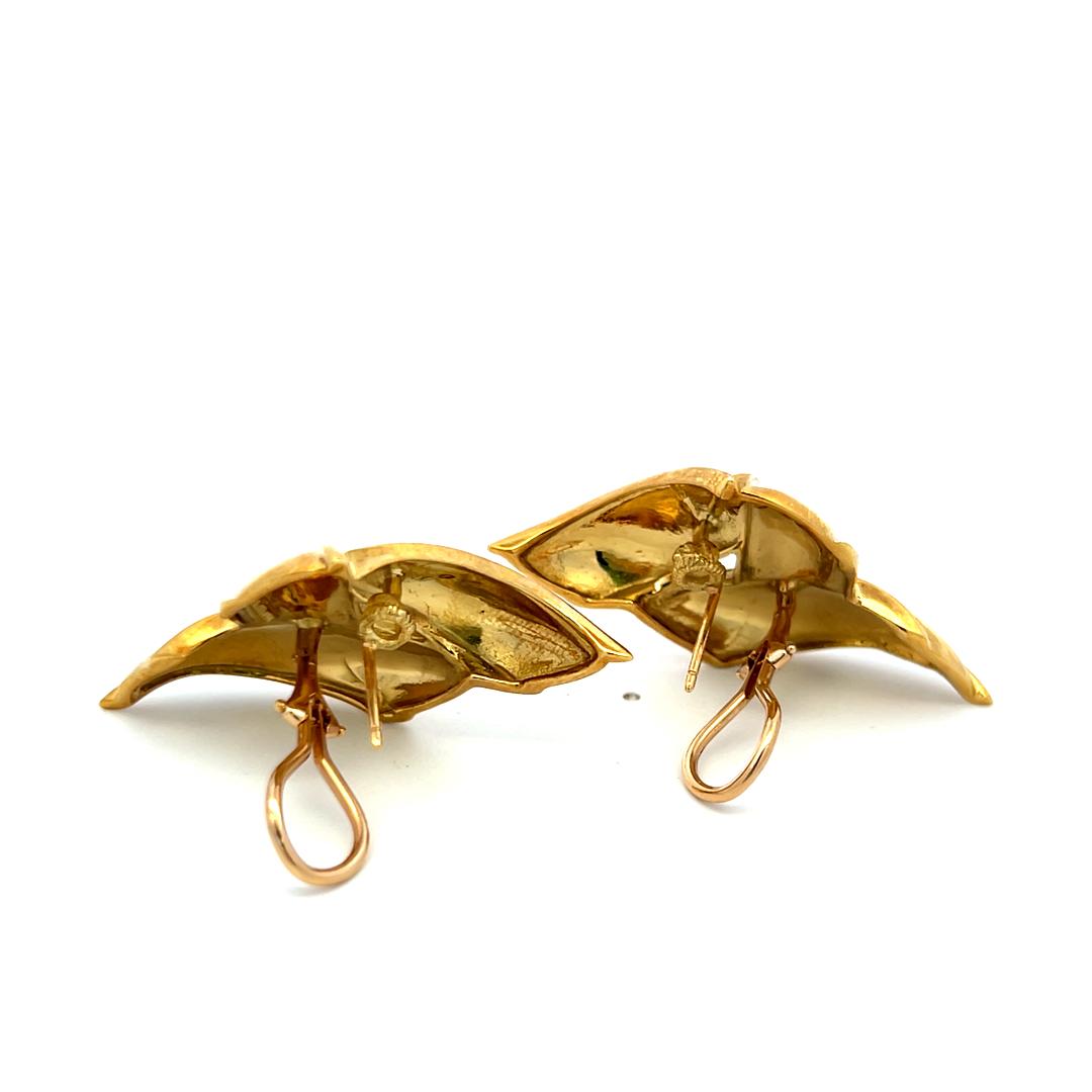 Tiffany & Co. 18K Yellow Gold Sculptural Vintage Clip-On Earrings