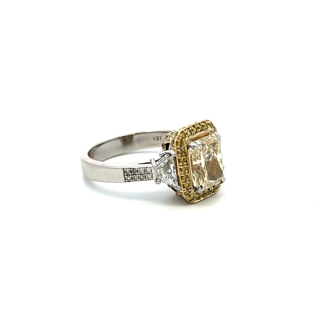 18K Two Tone Gold Ring with 3.24 Carat Radiant Cut GIA Diamond Size 10