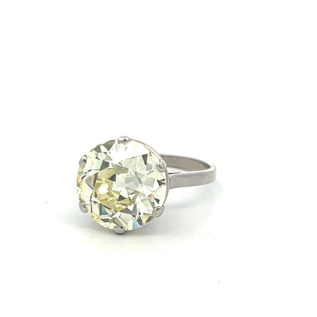 Cartier 5.86 Carat Old European Cut W VS2 Diamond Platinum Engagement Ring