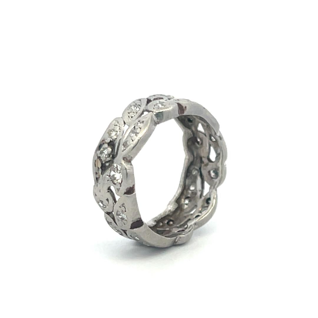 Vintage Platinum Band Ring with 0.35 Carat I-SI Diamonds, Size 7.5