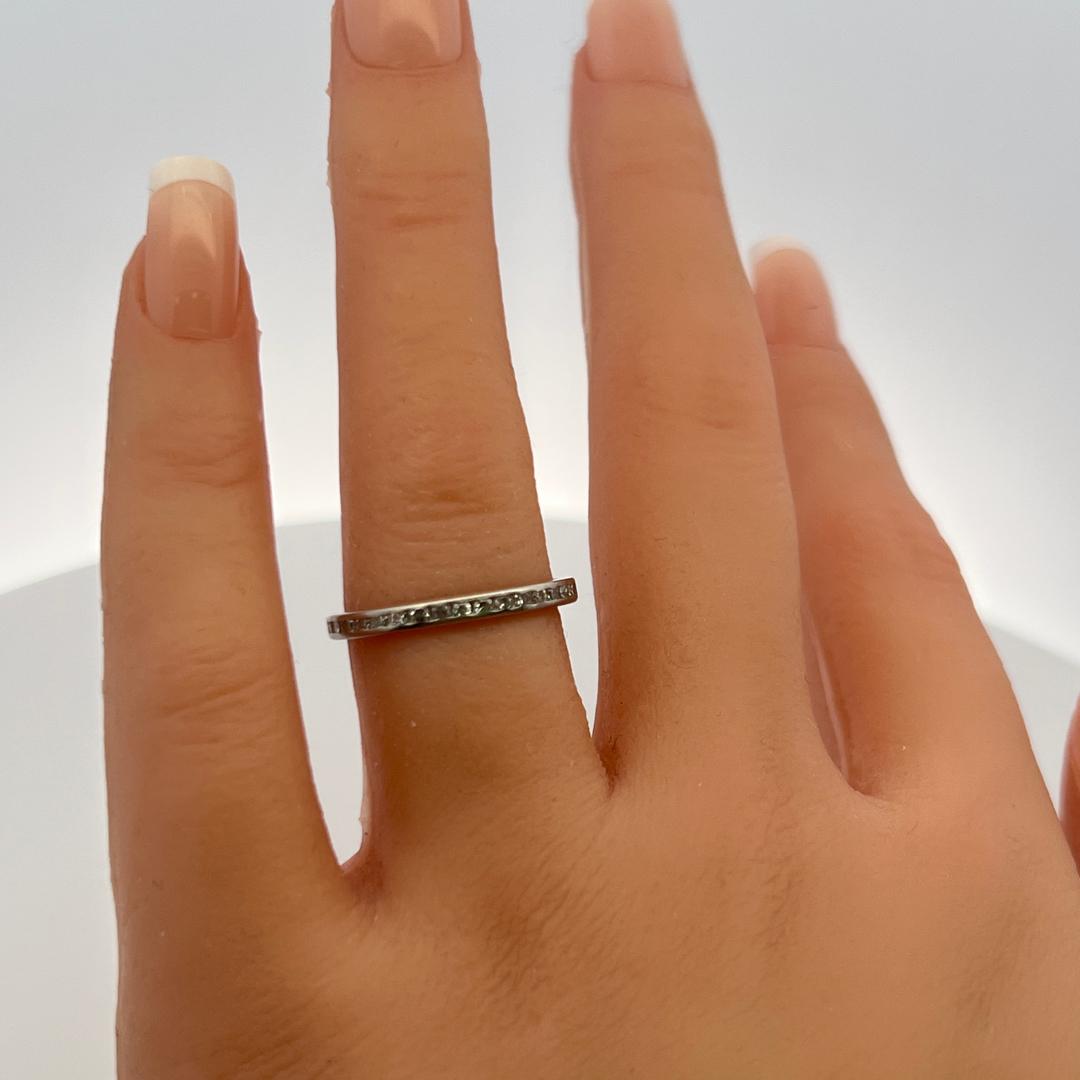 Vintage Platinum Band Ring with 0.44 H-SI Carat Diamond Size 5.5