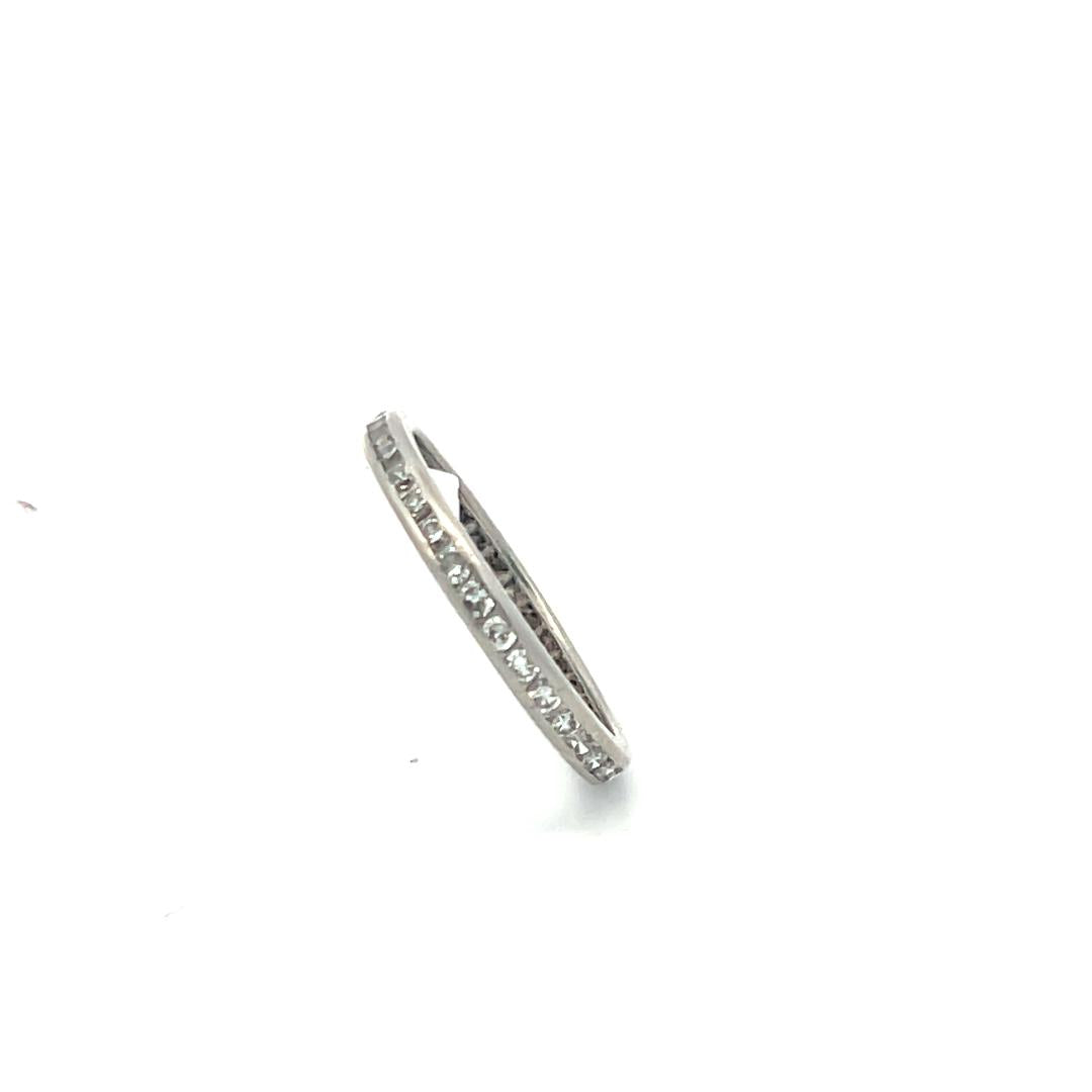 Vintage Platinum Band Ring with 0.44 H-SI Carat Diamond Size 5.5