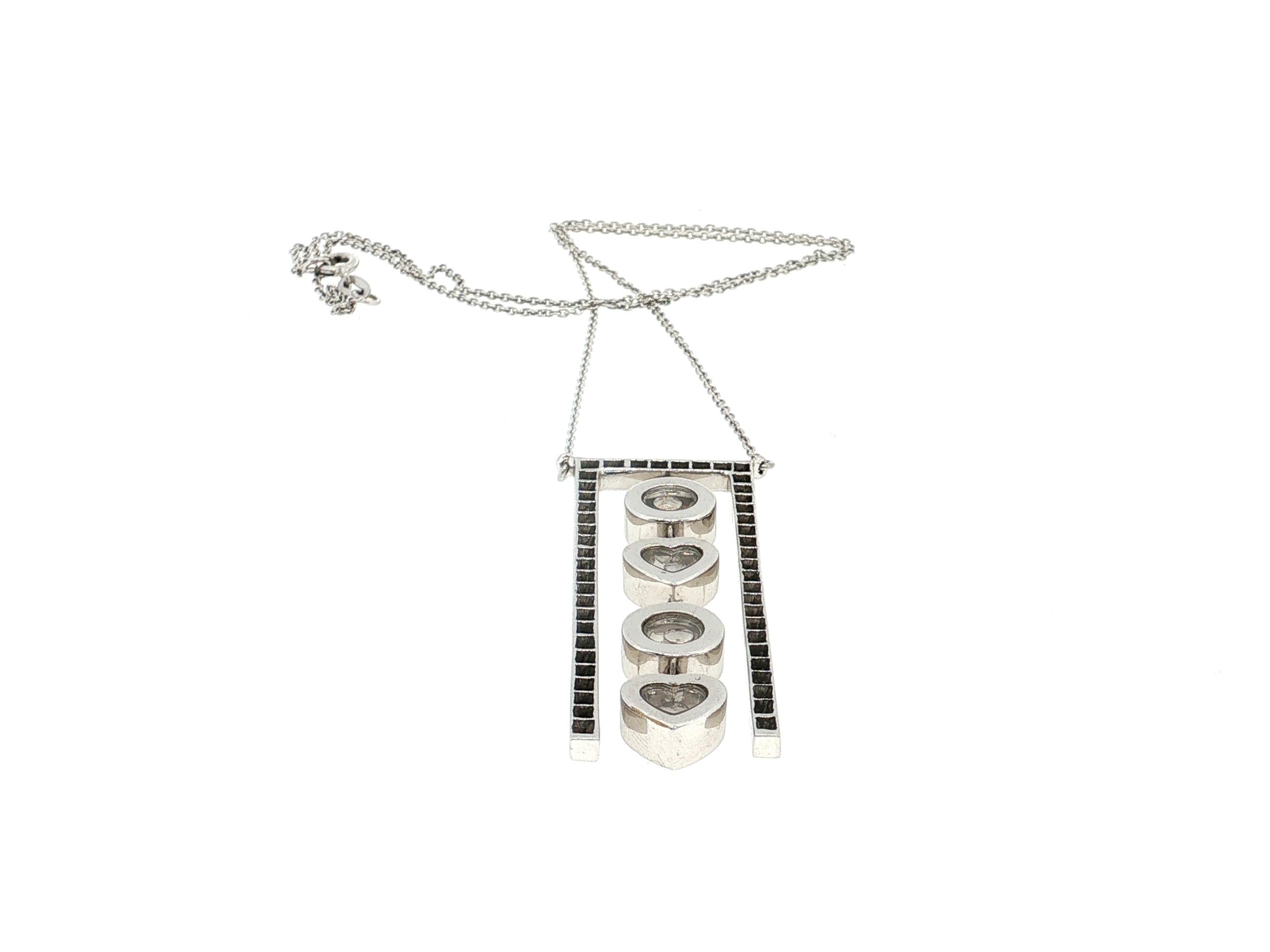 Vintage 18K White Gold Pendant Necklace with 1.4 Carat Round H-VS Damonds