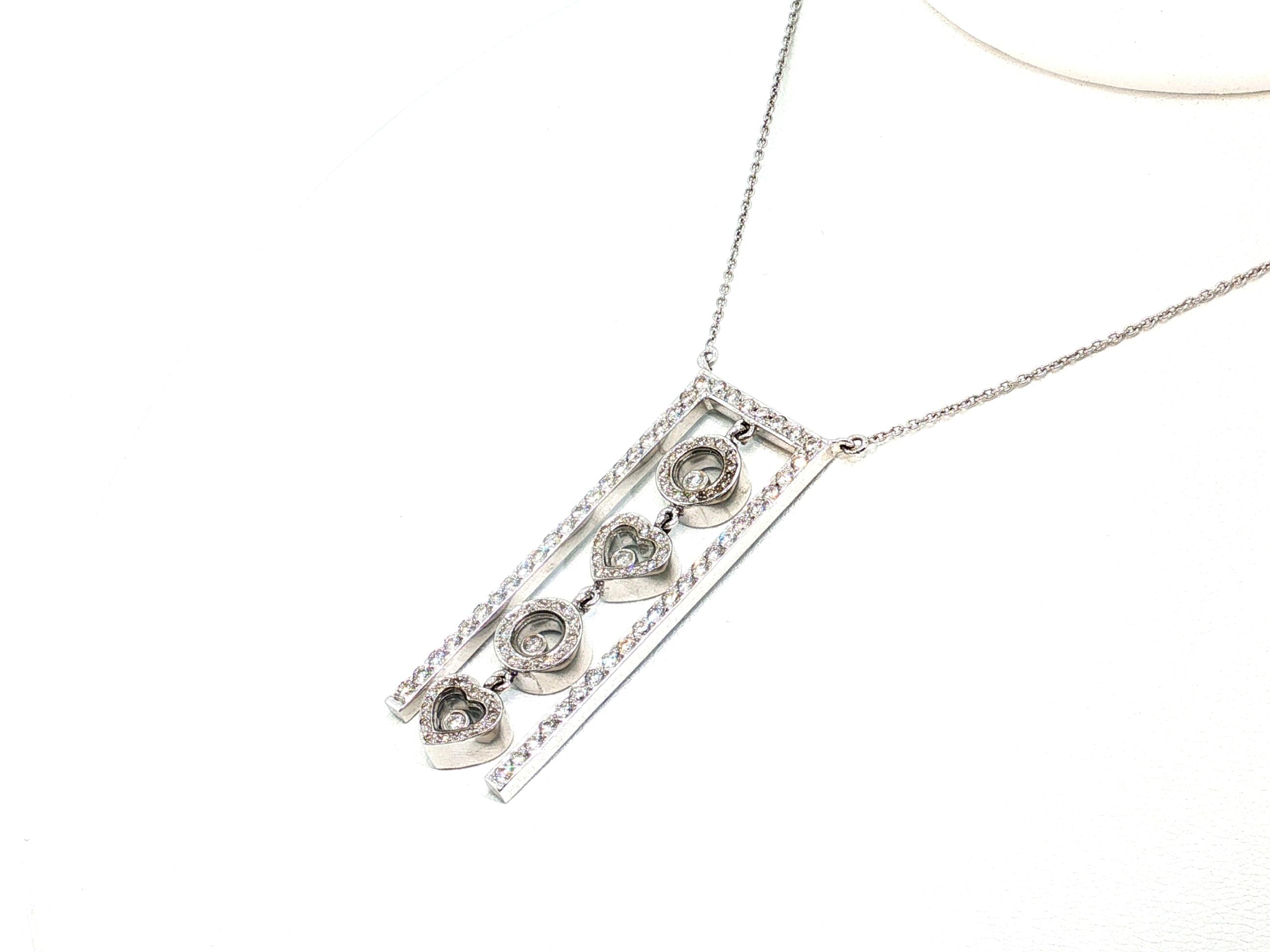 Vintage 18K White Gold Pendant Necklace with 1.4 Carat Round H-VS Damonds