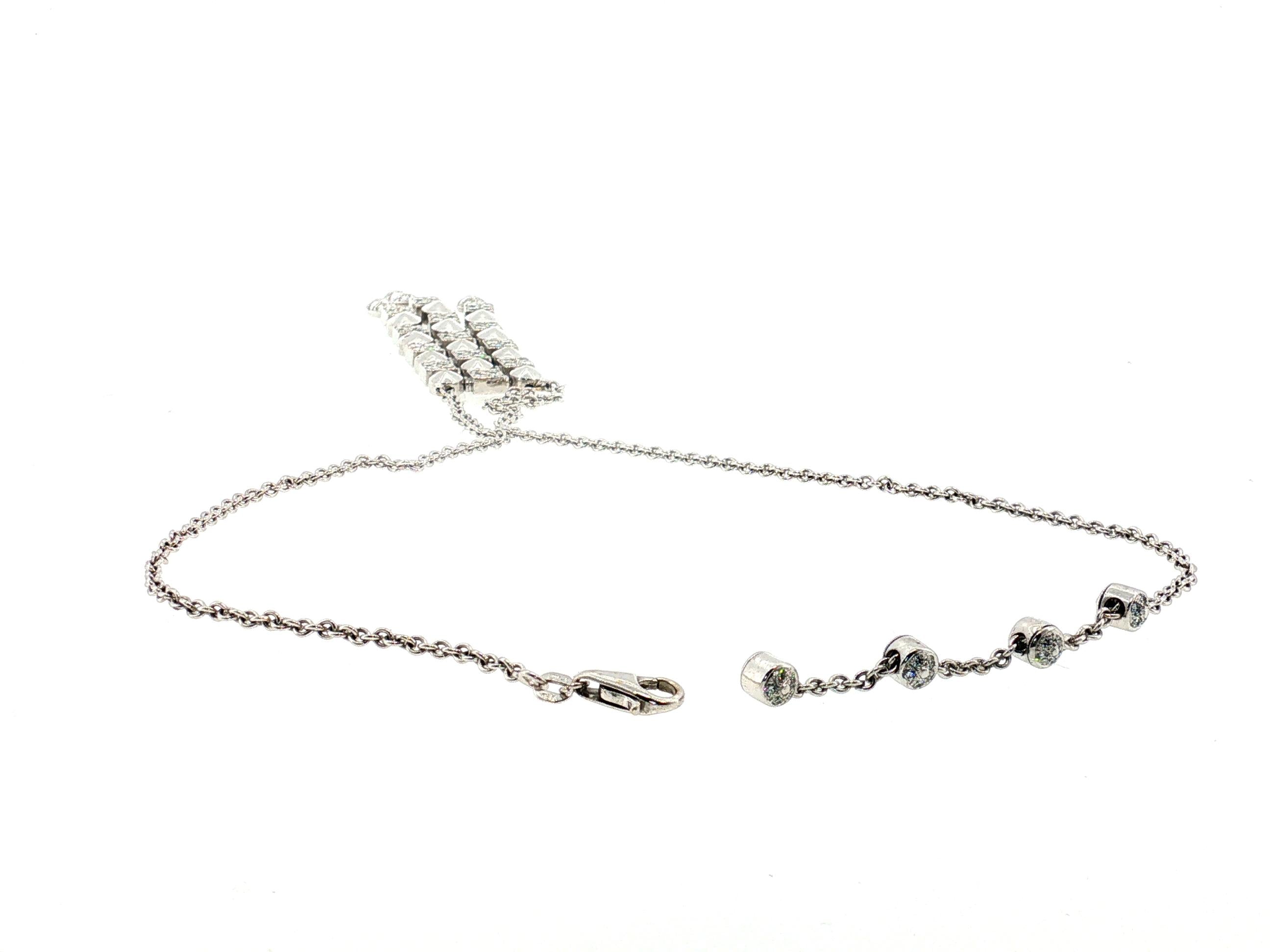 Vintage 18K White Gold Pendant Necklace with 2.5 Carat Round I-VS Diamonds