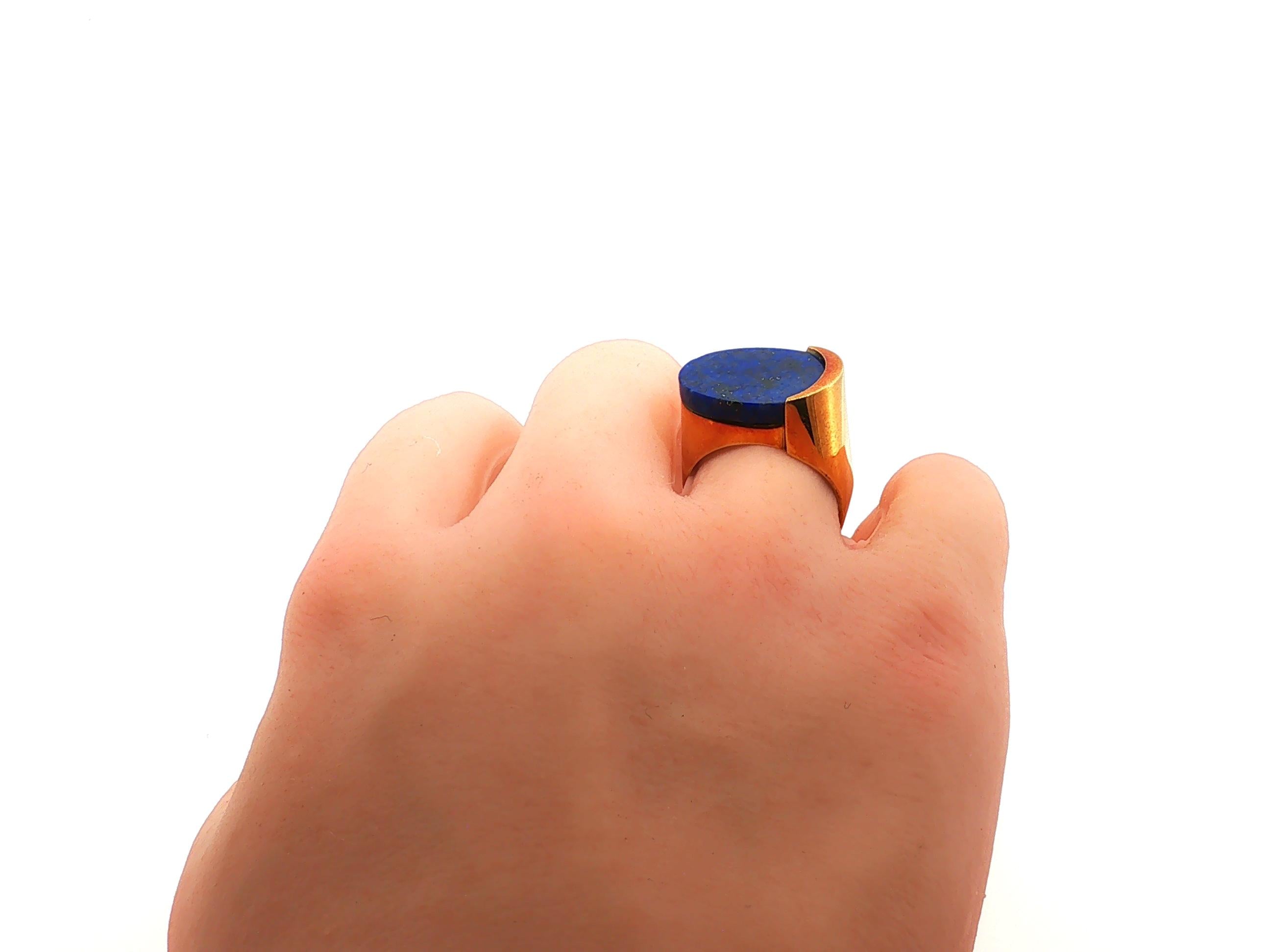 Vintage 18K Yellow Gold Cocktail Ring with 13x17mm Lapis Lazuli Size 5.5