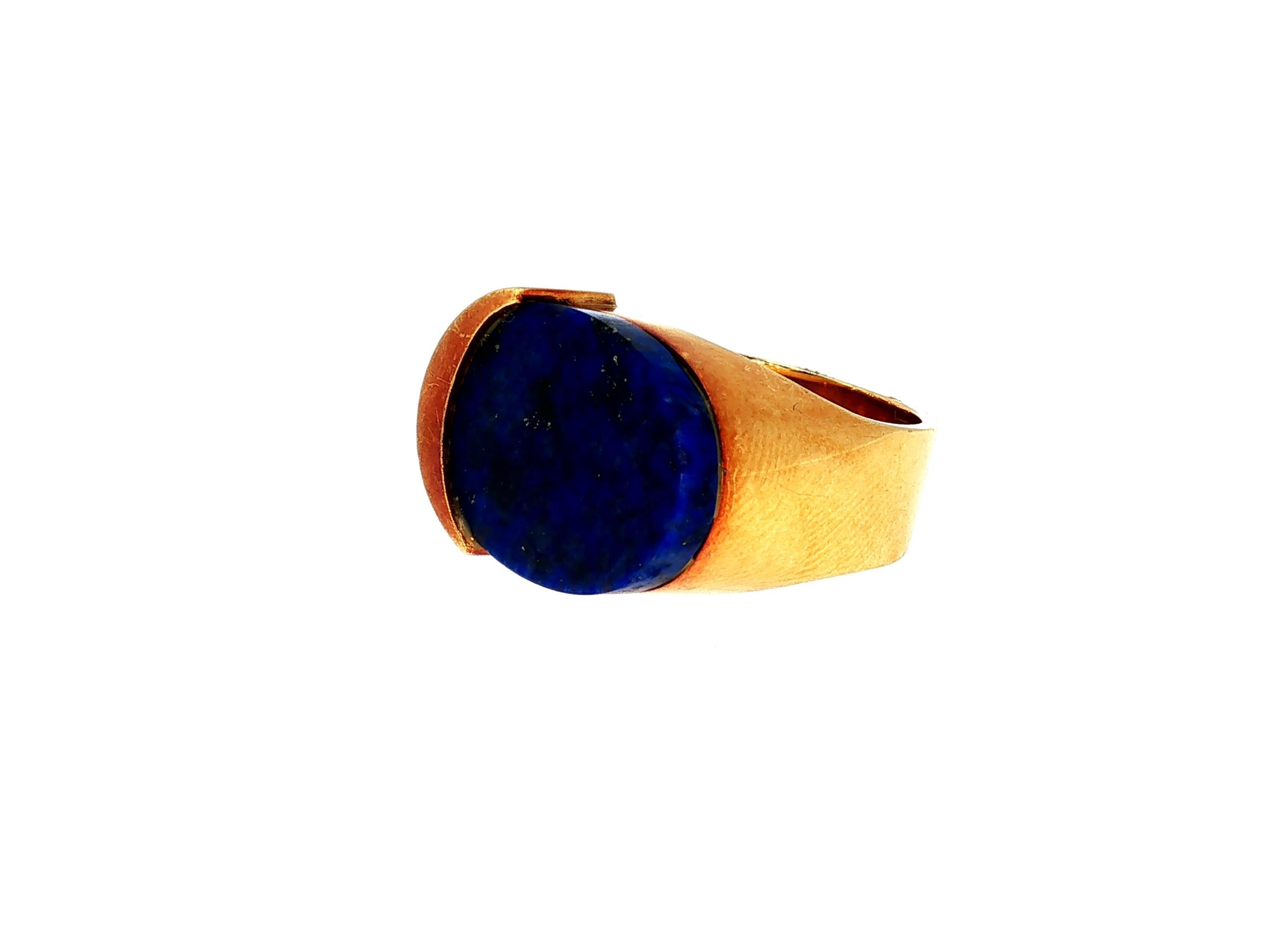 Vintage 18K Yellow Gold Cocktail Ring with 13x17mm Lapis Lazuli Size 5.5