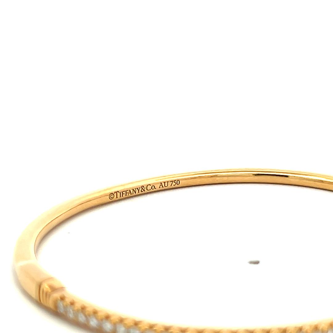 Tiffany & Co 18K Yellow Gold Bangle Bracelet With 1.35 Carat Round F VS Diamonds