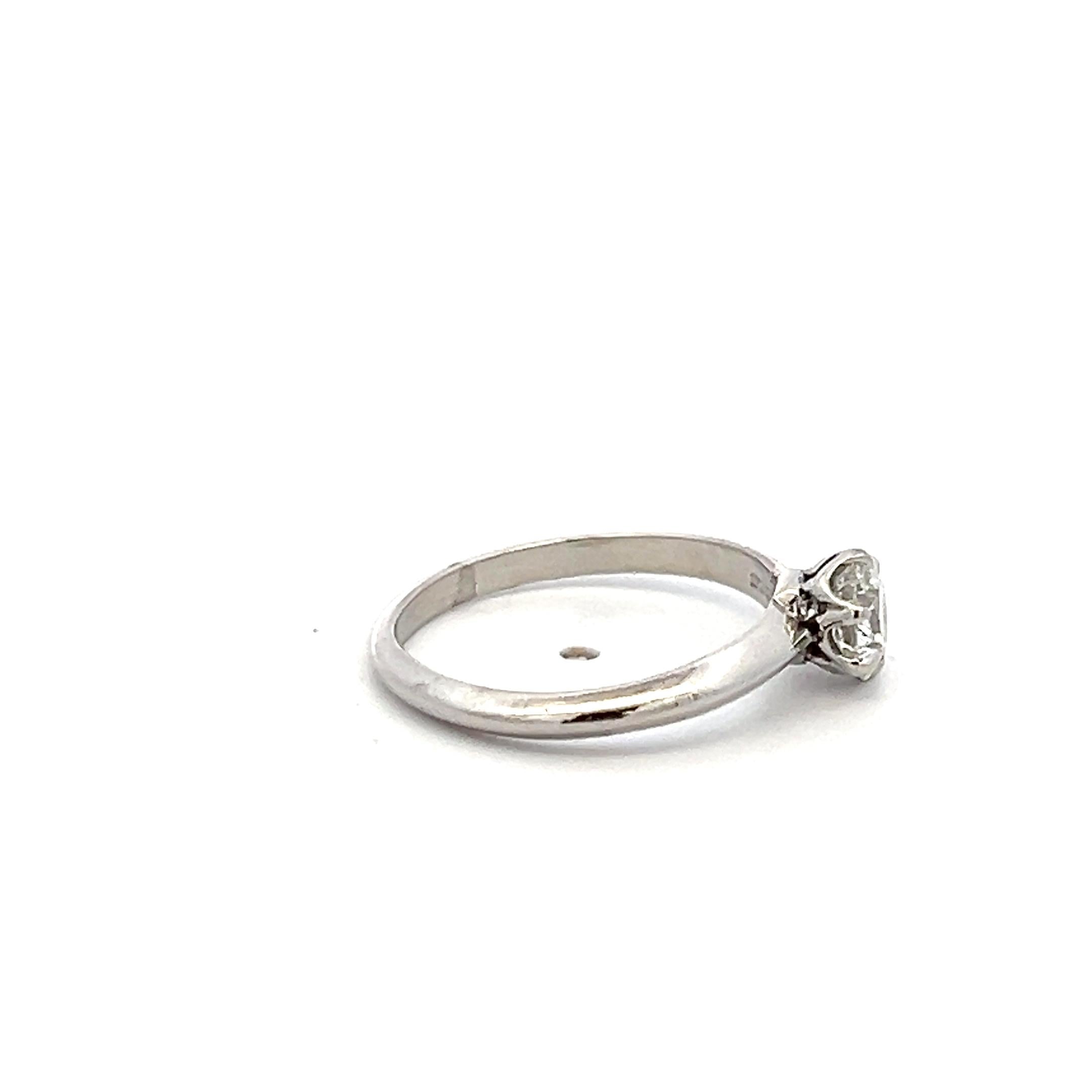 Tiffany & Co Platinum Engagement Ring with 0.43 Carat Round Diamond H VVS2 GIA