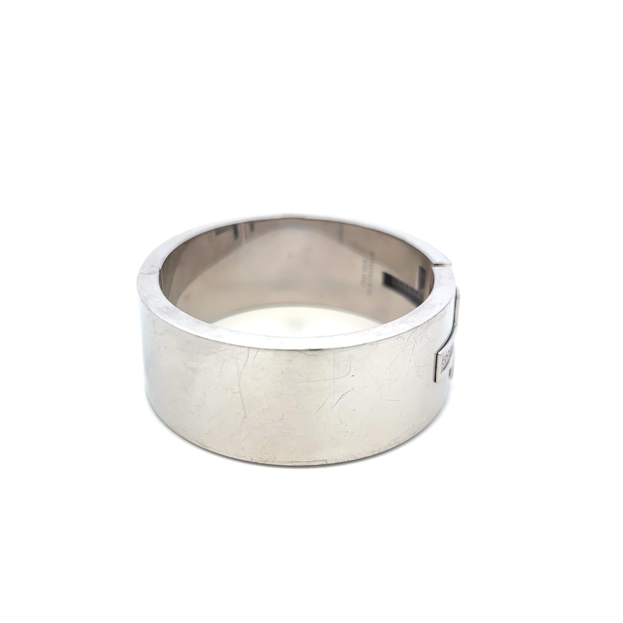 Tiffany & Co 0.90 Carat Round Brilliant Diamond 18K White Gold Bangle Bracelet